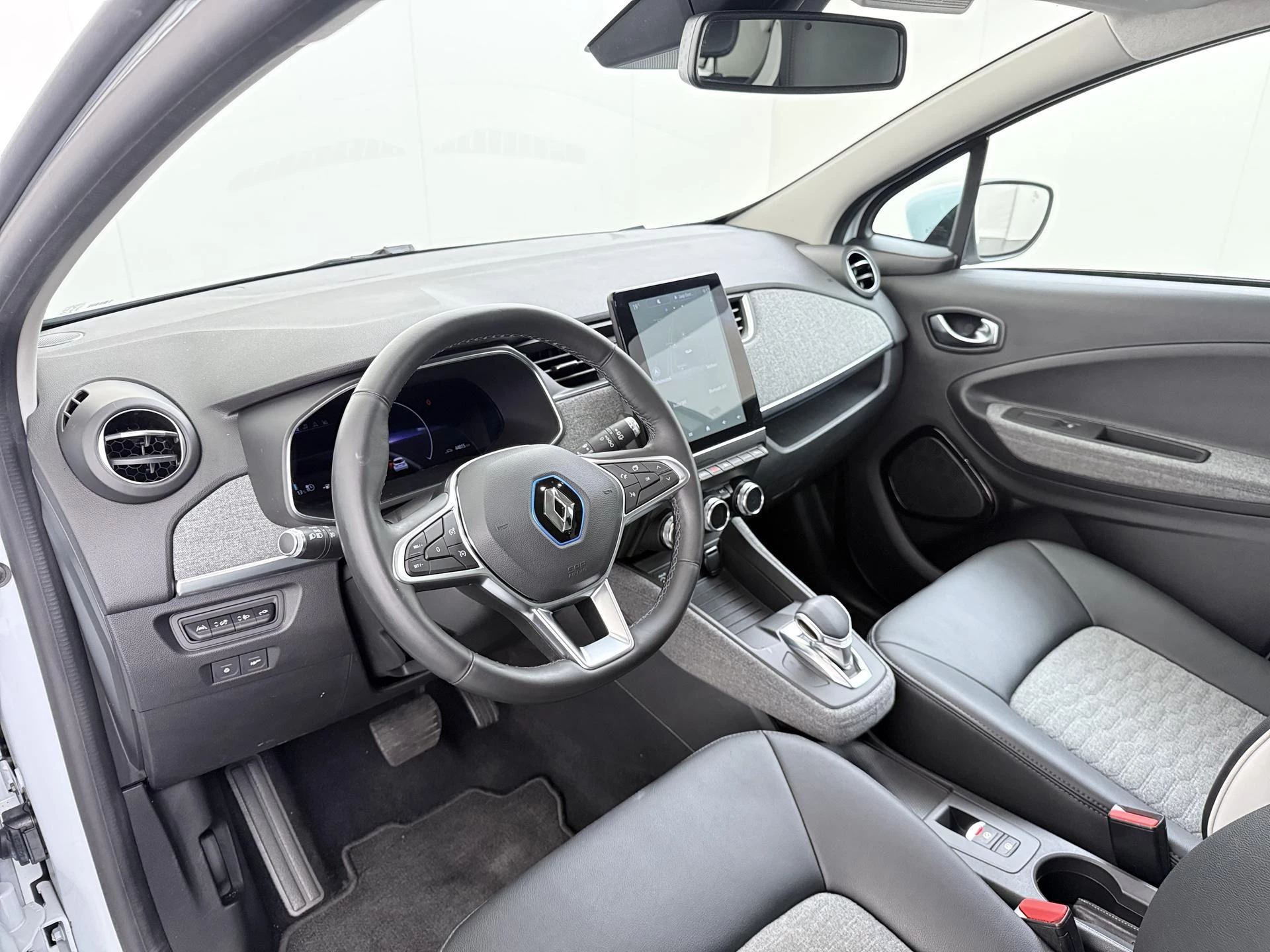 Renault-ZOE-image-27