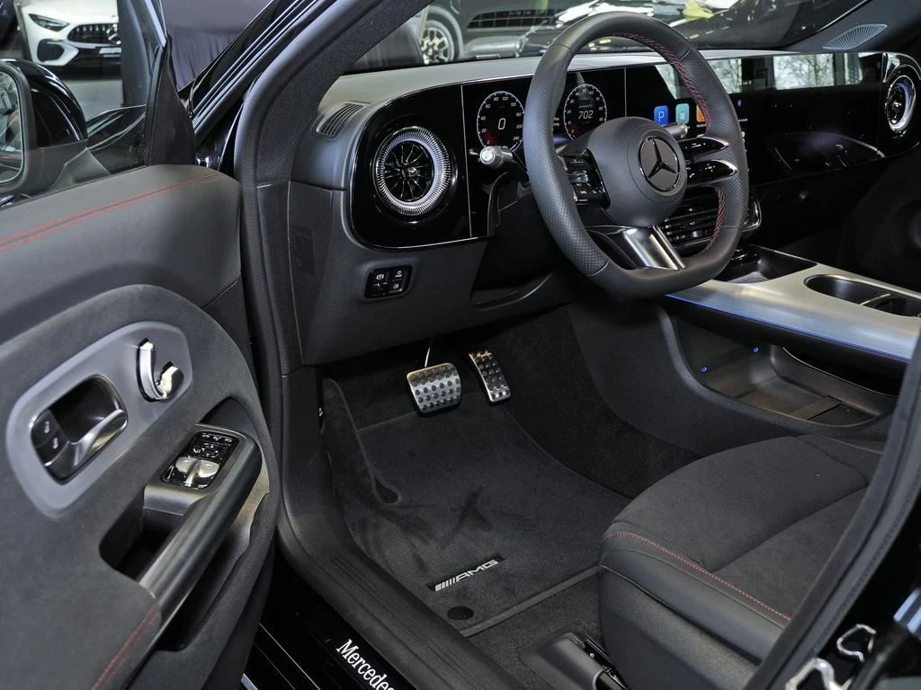 Mercedes-Benz-CLA 250+-image-5