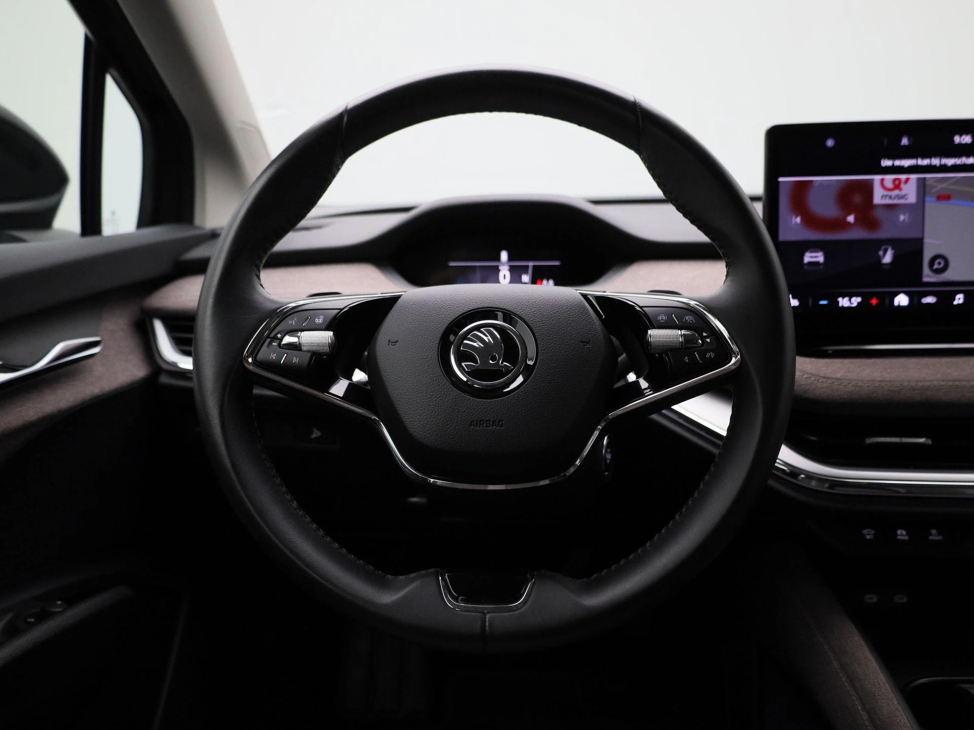 Škoda-Enyaq iV-image-6