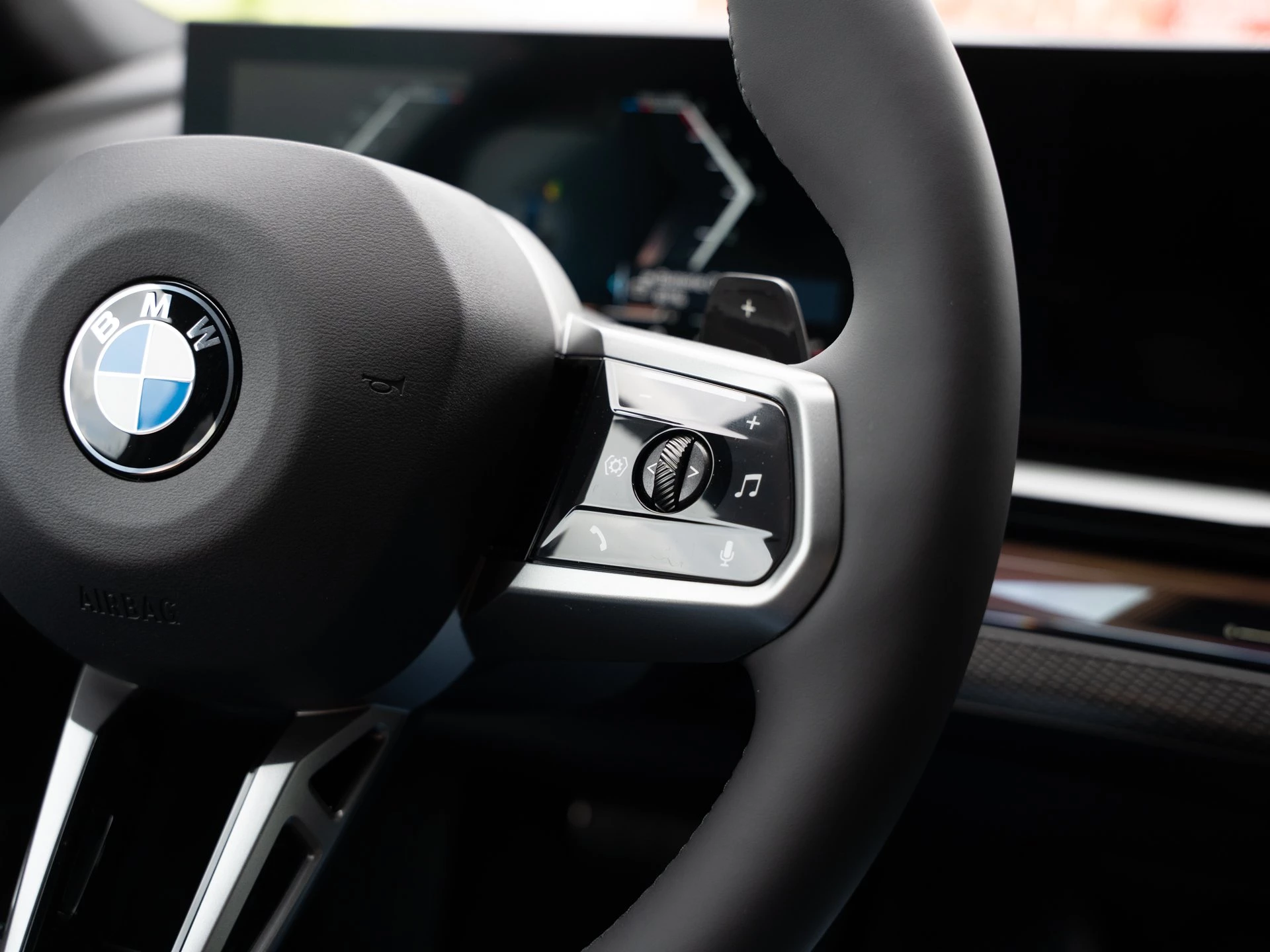 BMW 5er Reihe 540d xDrive Touring A Kombi. 223 kW. 5-türig