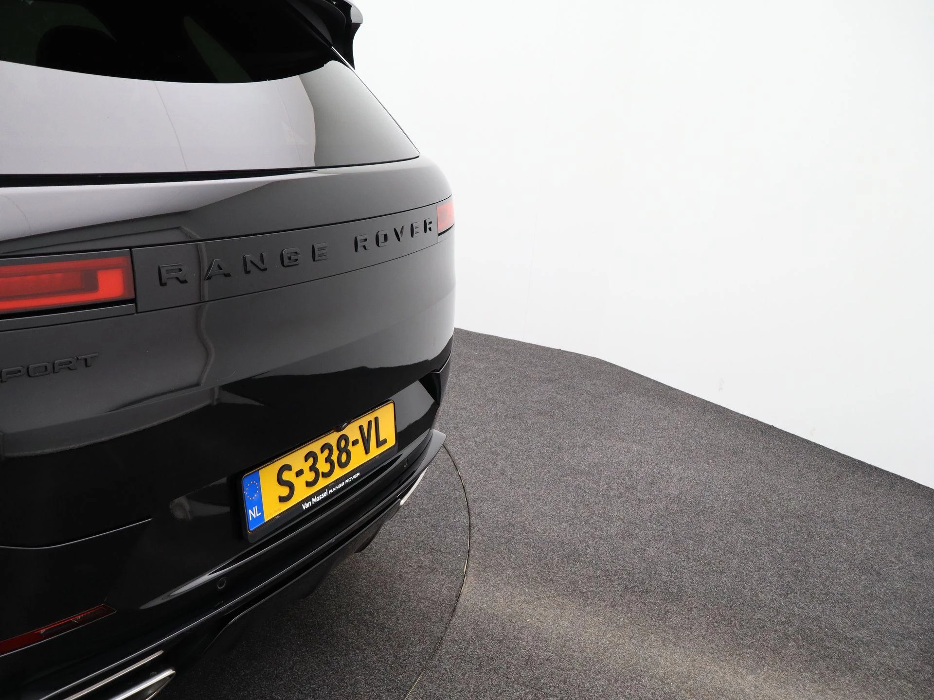 Land Rover-Range Rover Sport-image-45
