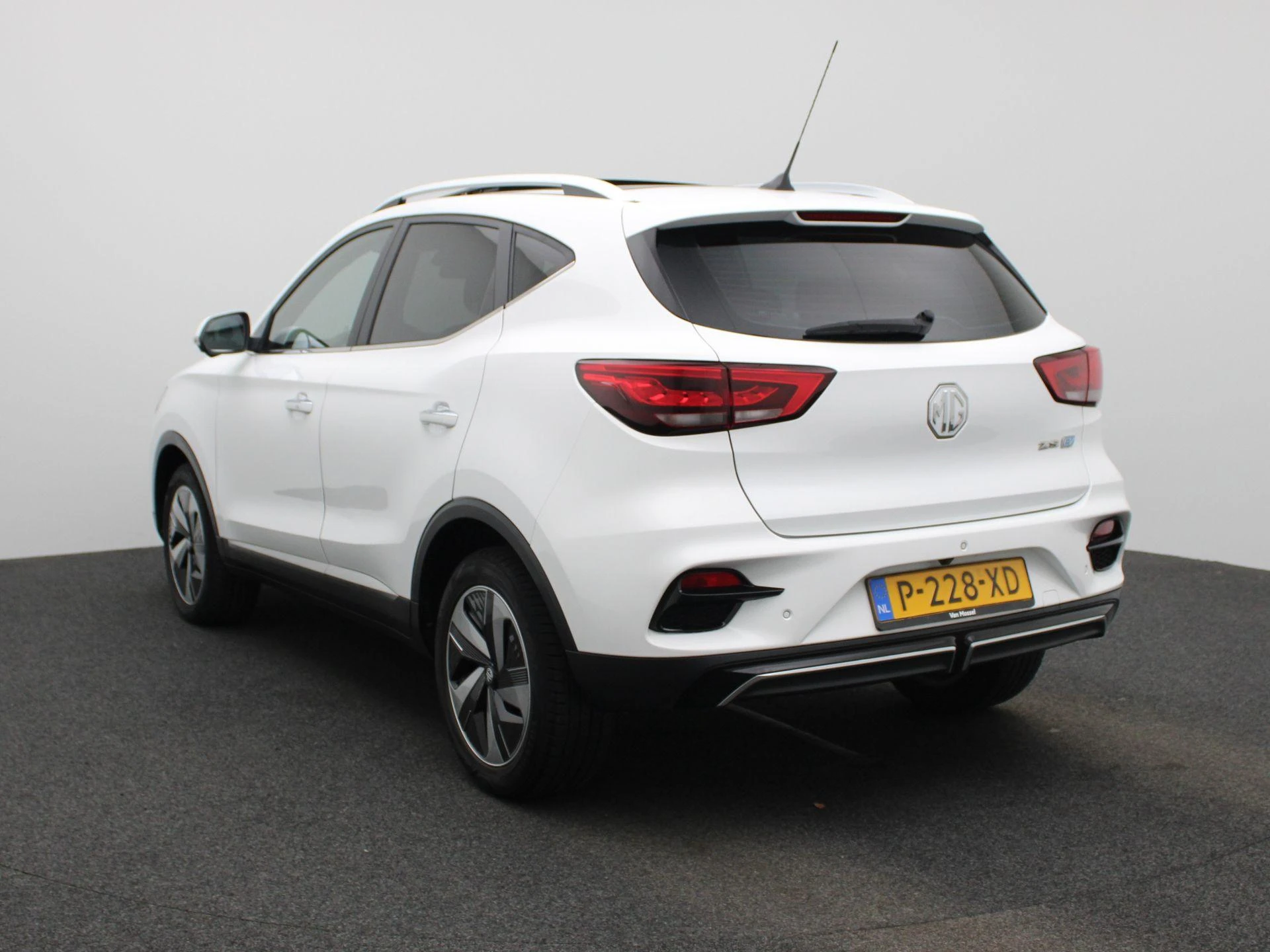 MG ZS EV MG EV Standard Range Luxury 50 kWh