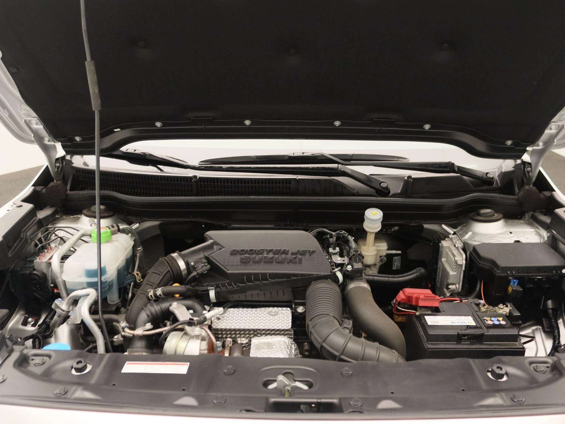 Suzuki-S-Cross-image-29