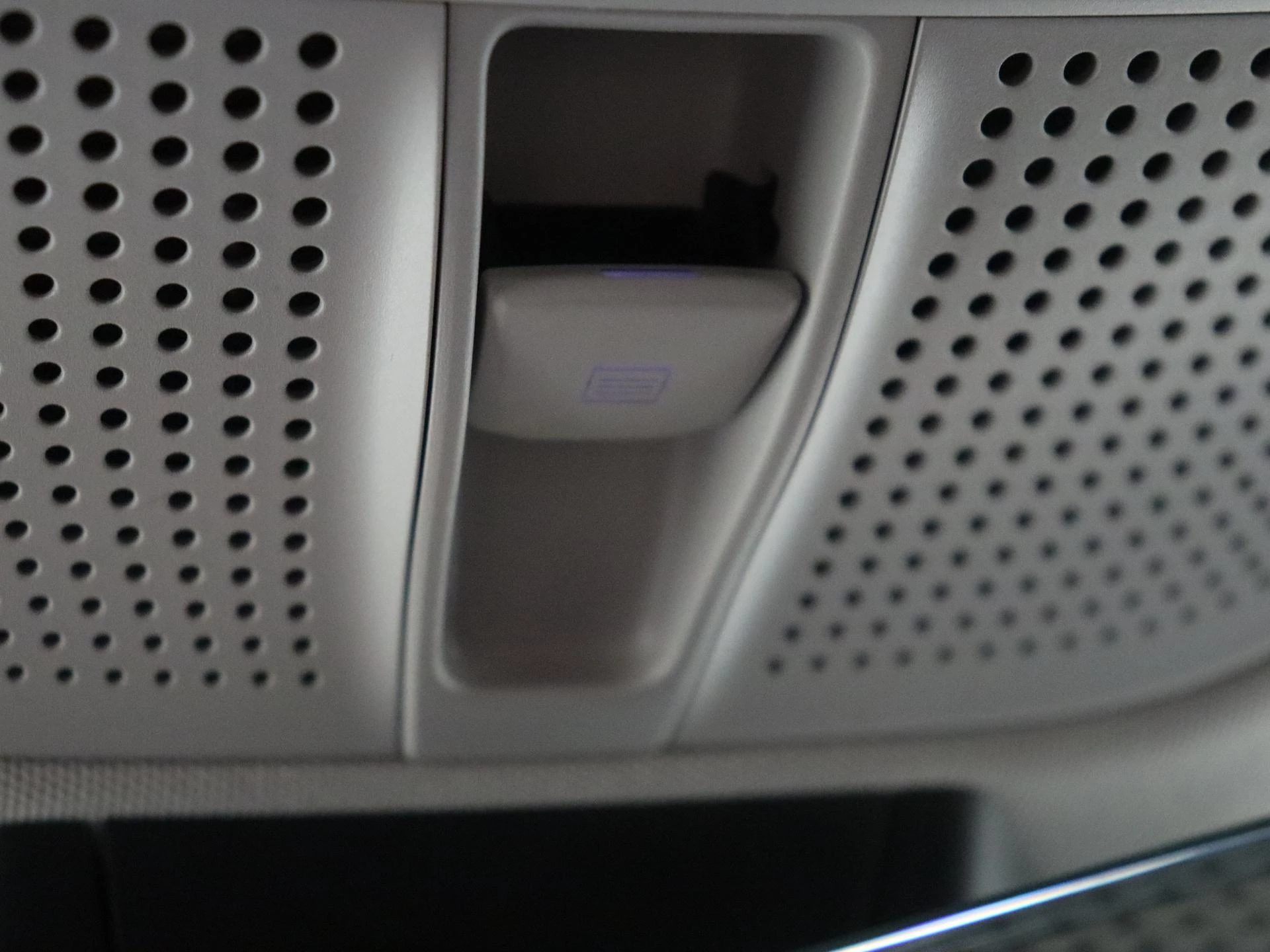 Mercedes-Benz-E-Klasse-image-22