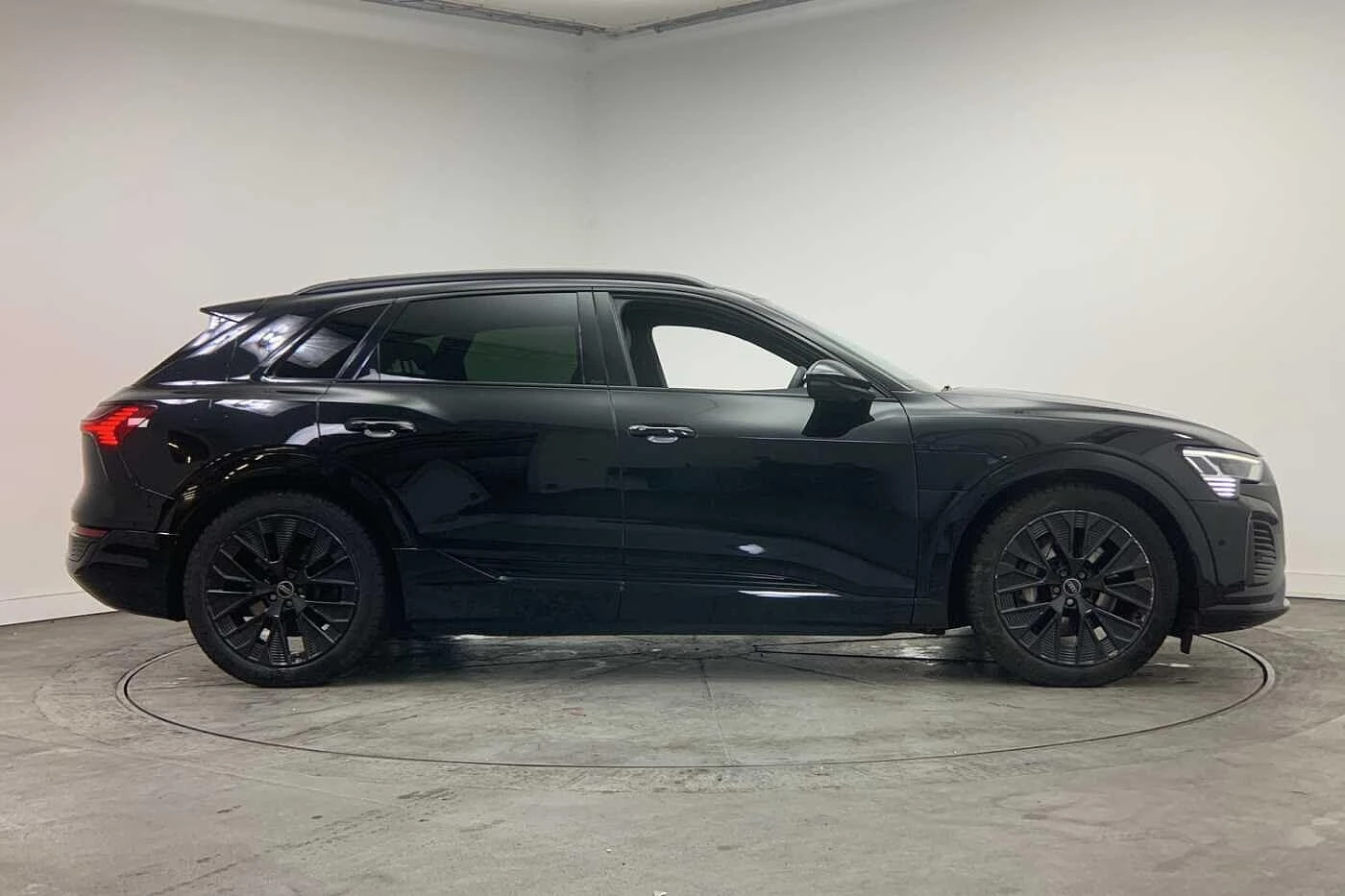 Audi-Q8-image-3