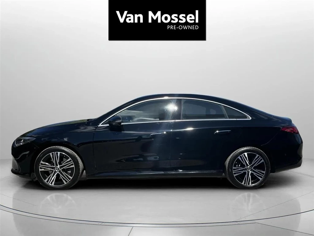 Mercedes-Benz-CLA-image-7