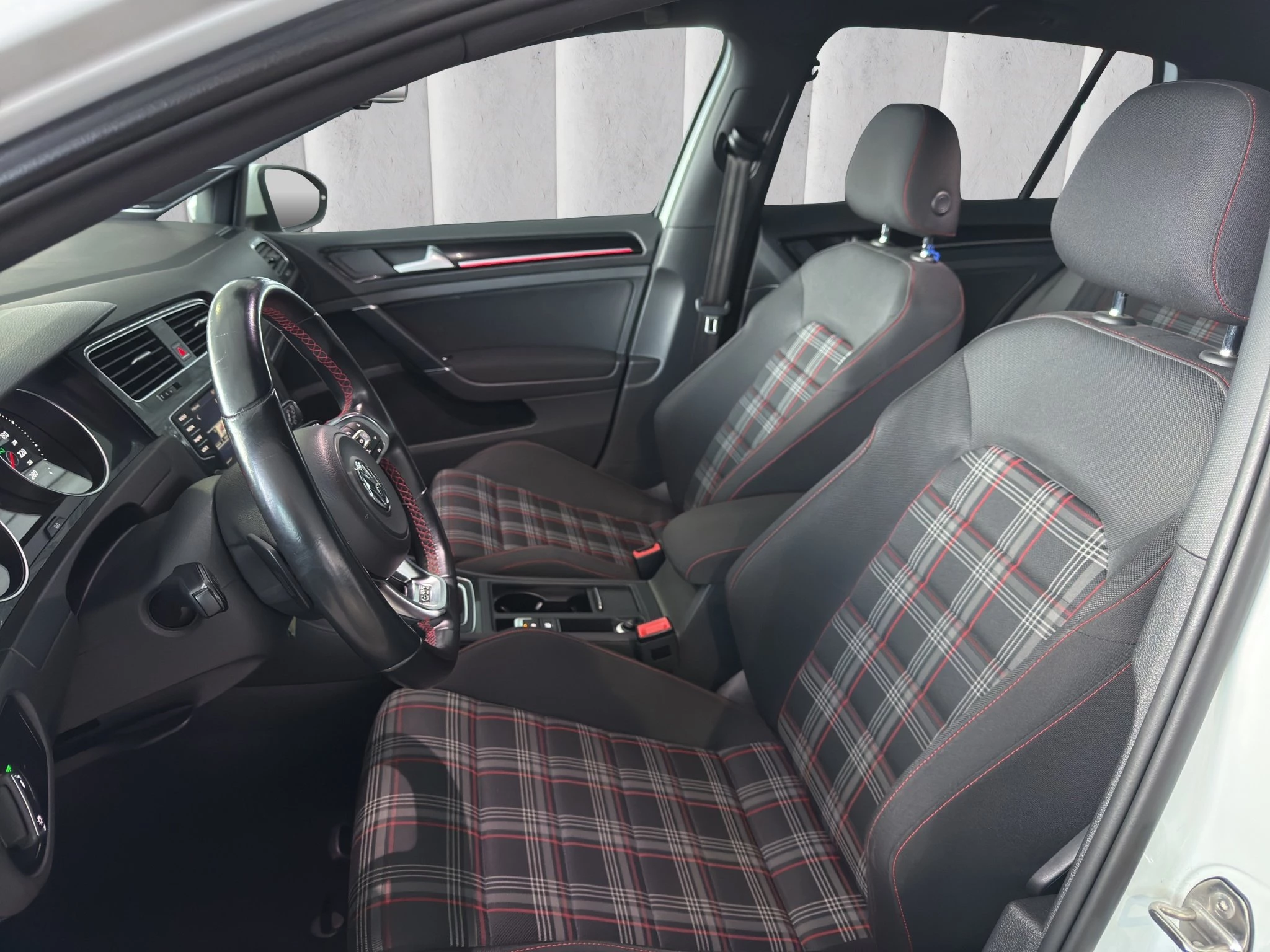 Volkswagen Golf VII 2.0 GTI Performance BMT