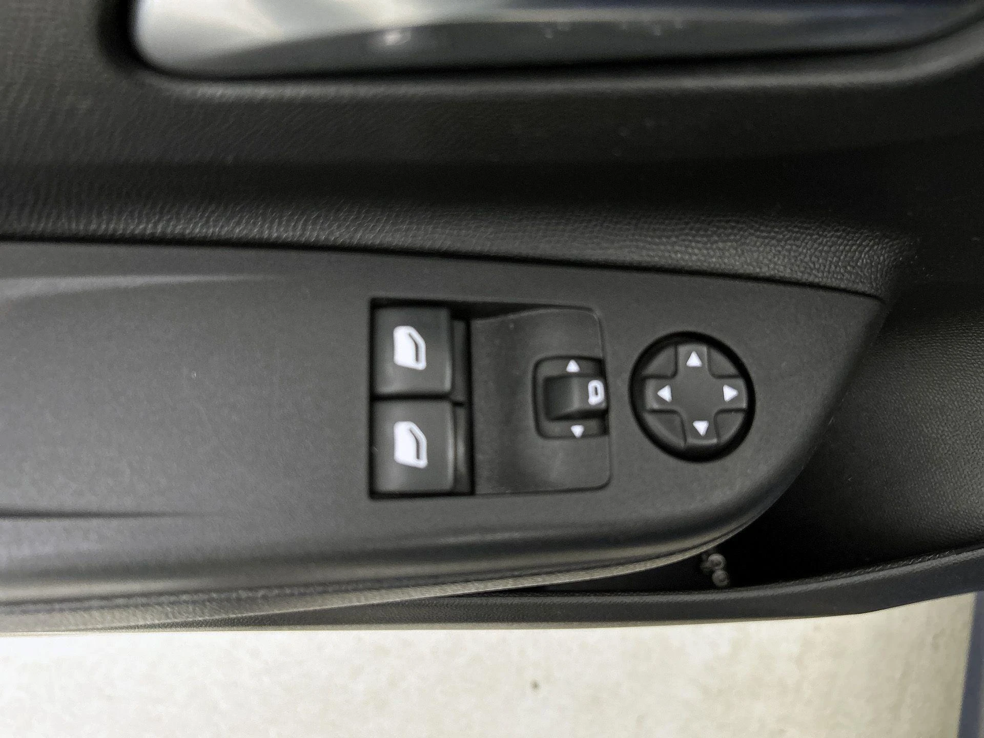 Opel-Corsa-image-29