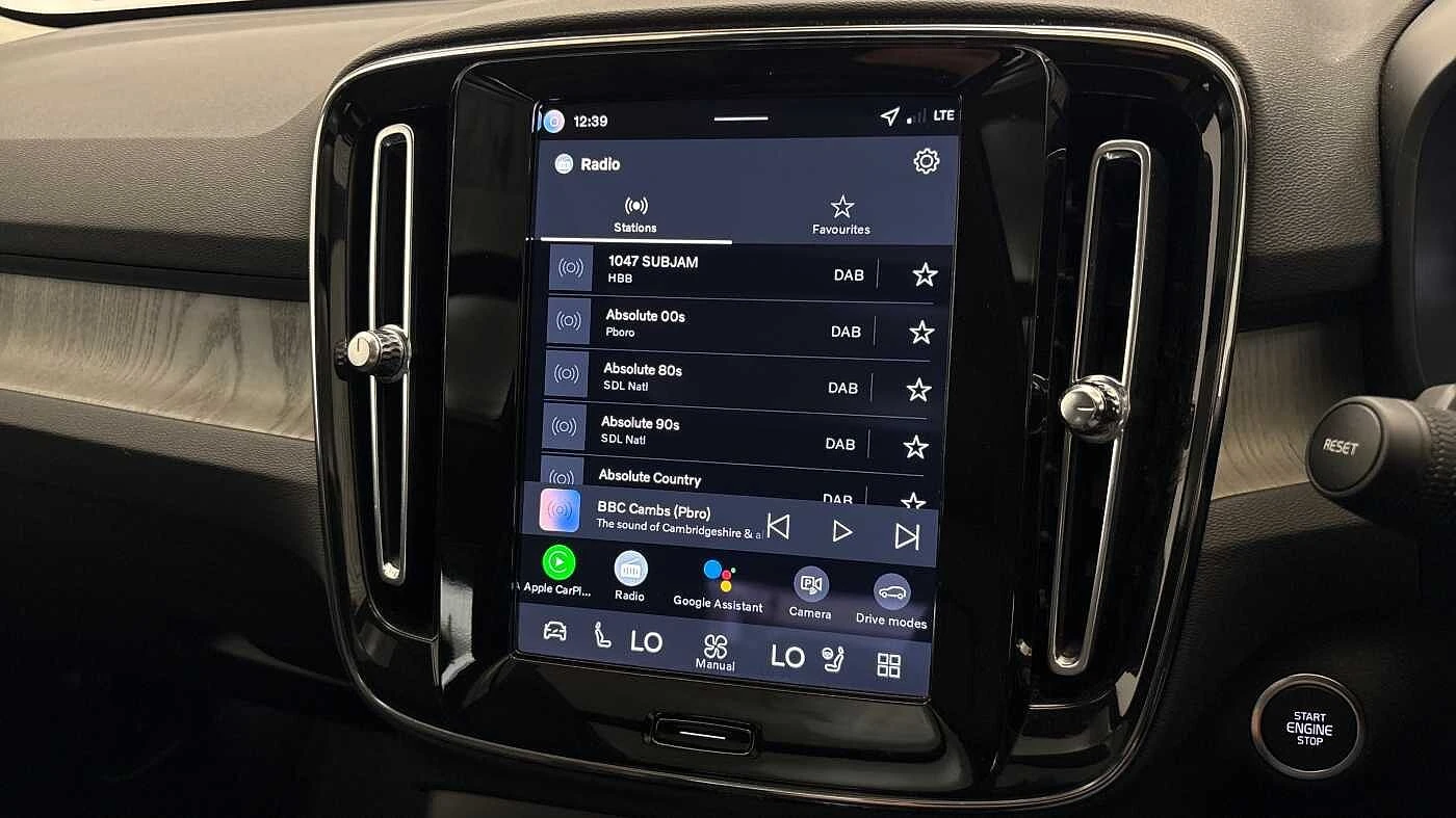 Volvo-XC40-image-36