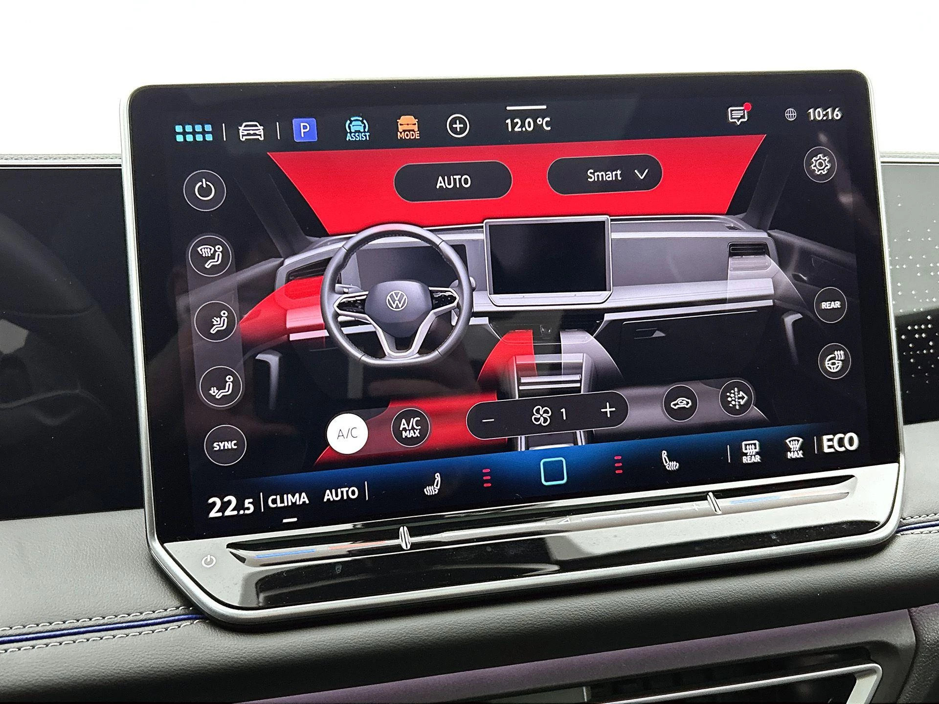 Volkswagen-Tiguan-image-32