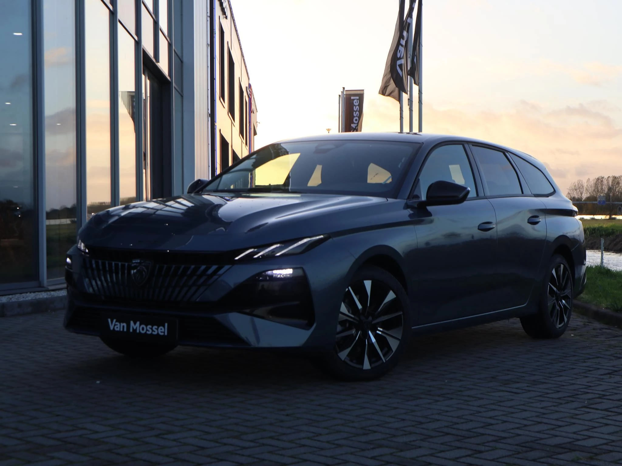 Peugeot-308-image-40