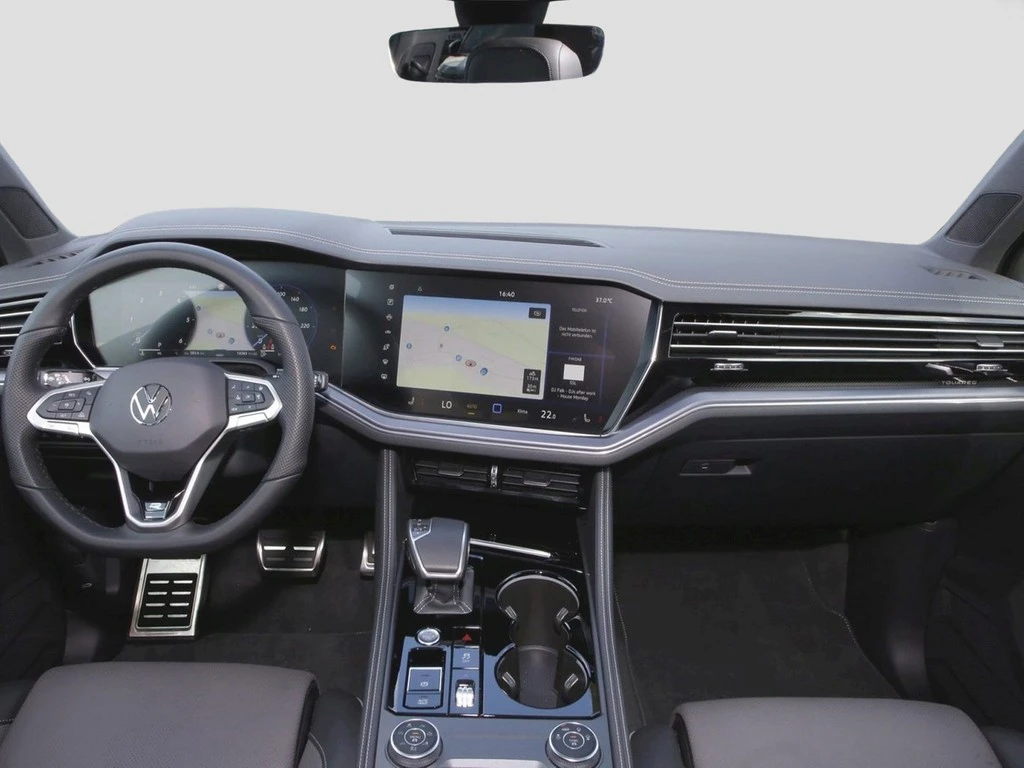 Volkswagen-Touareg-image-11
