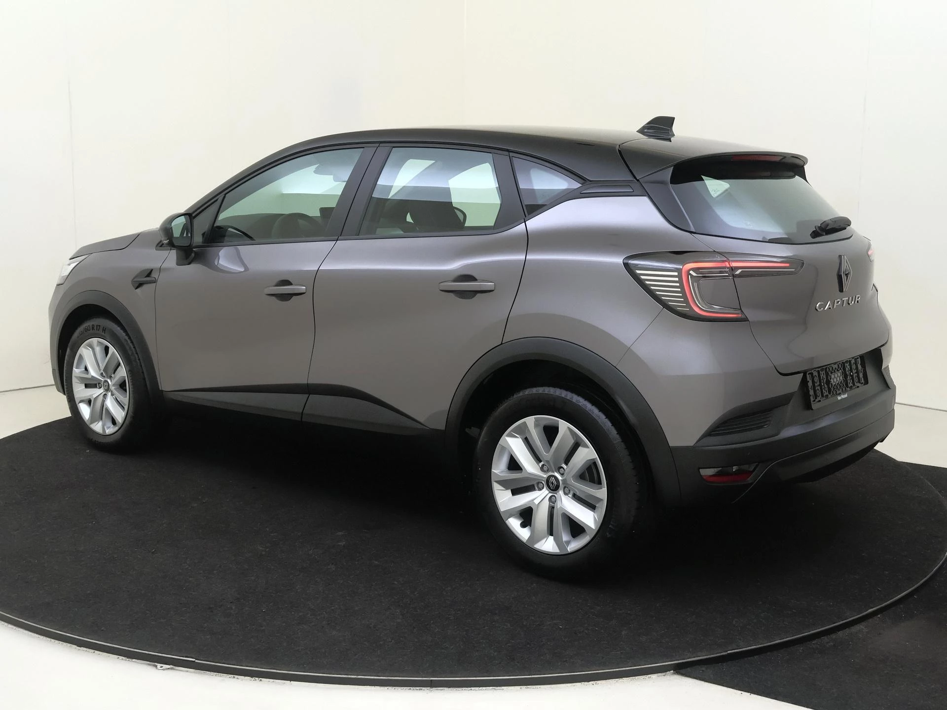 Renault-Captur-image-2