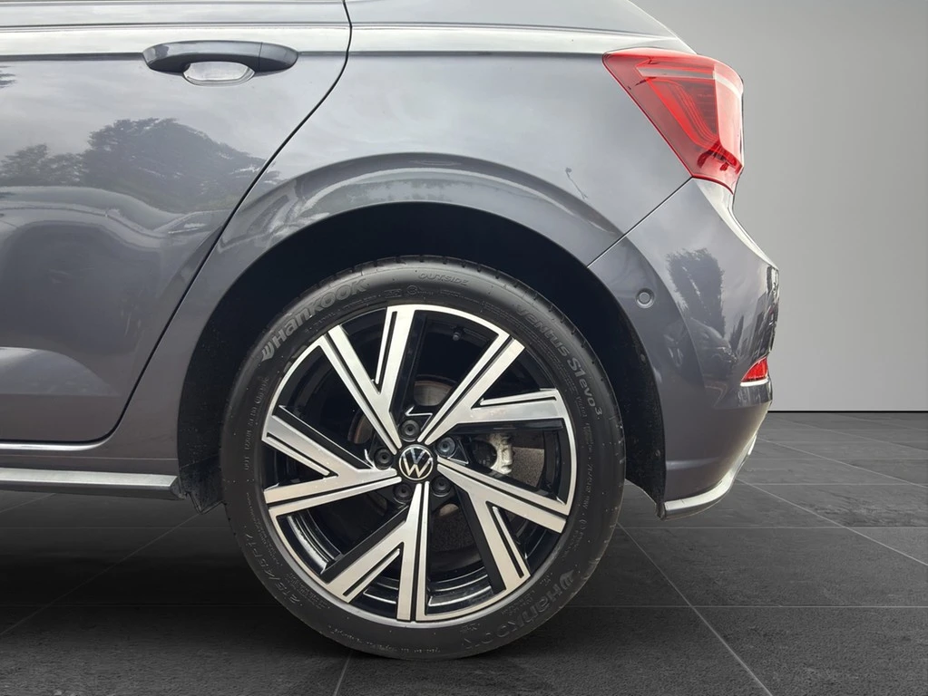 Volkswagen-Polo-image-5