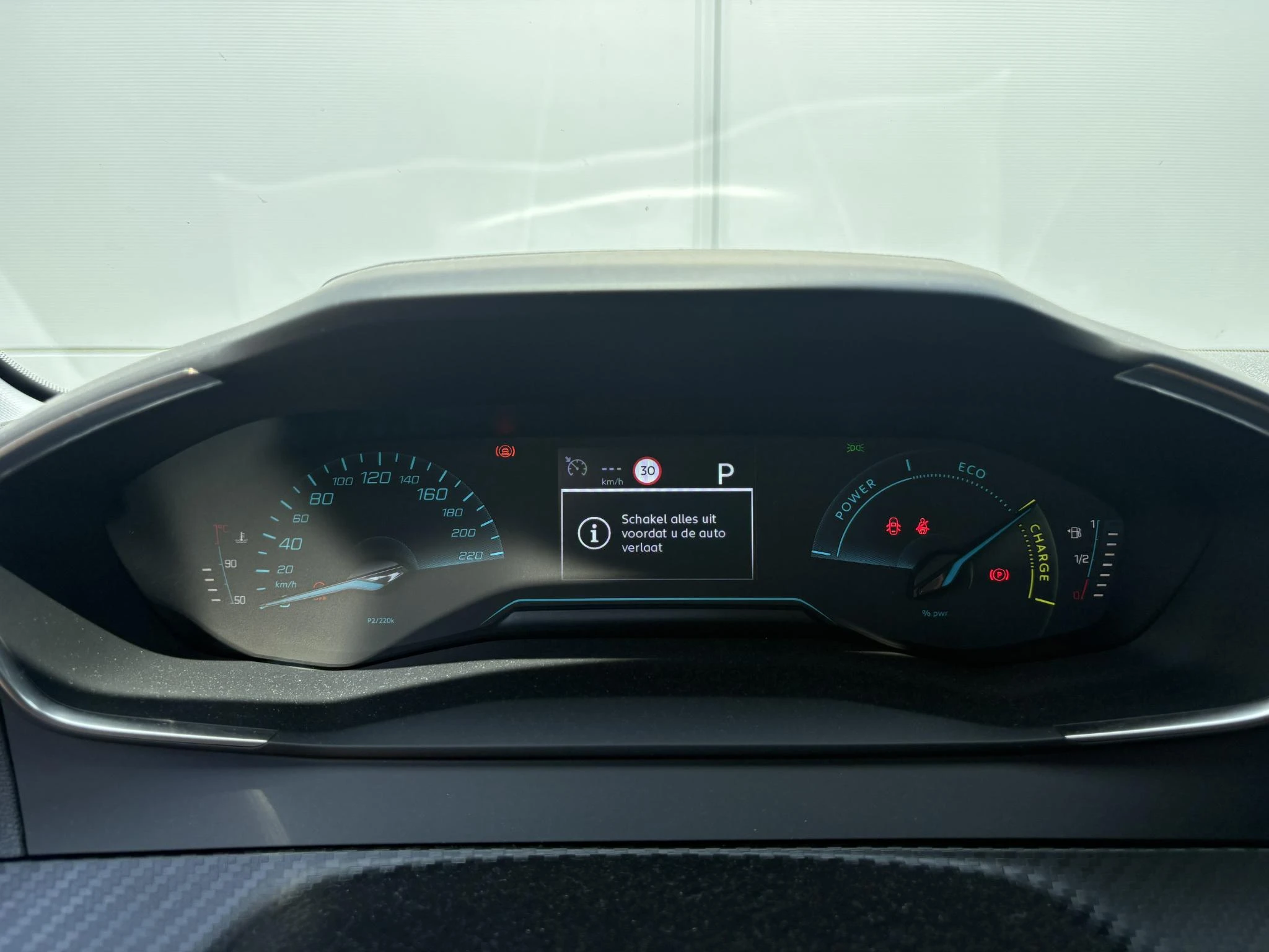 Peugeot-208-image-18