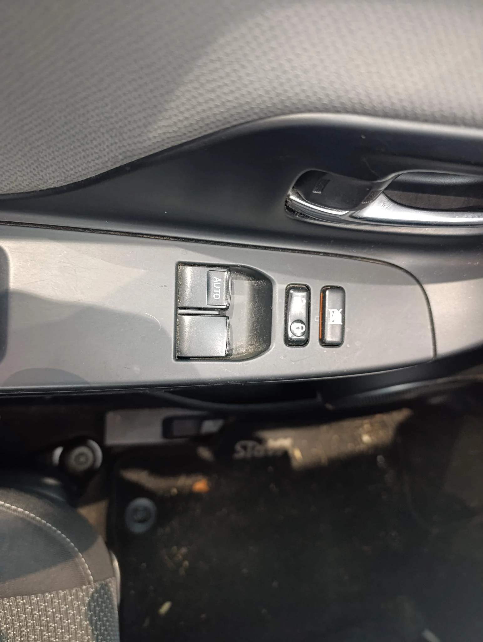 Toyota-Yaris-image-15