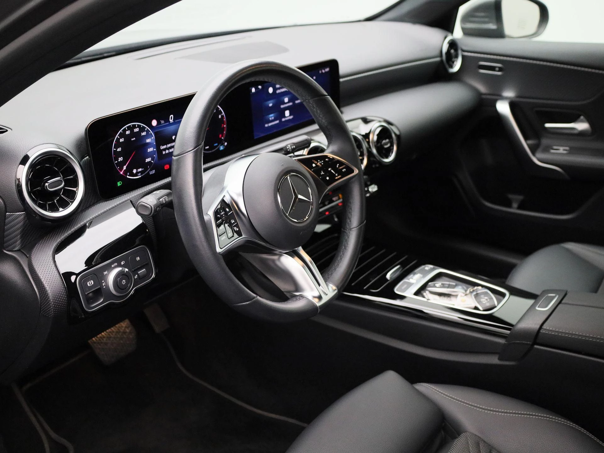 Mercedes-Benz A-Klasse A 180 Business Line