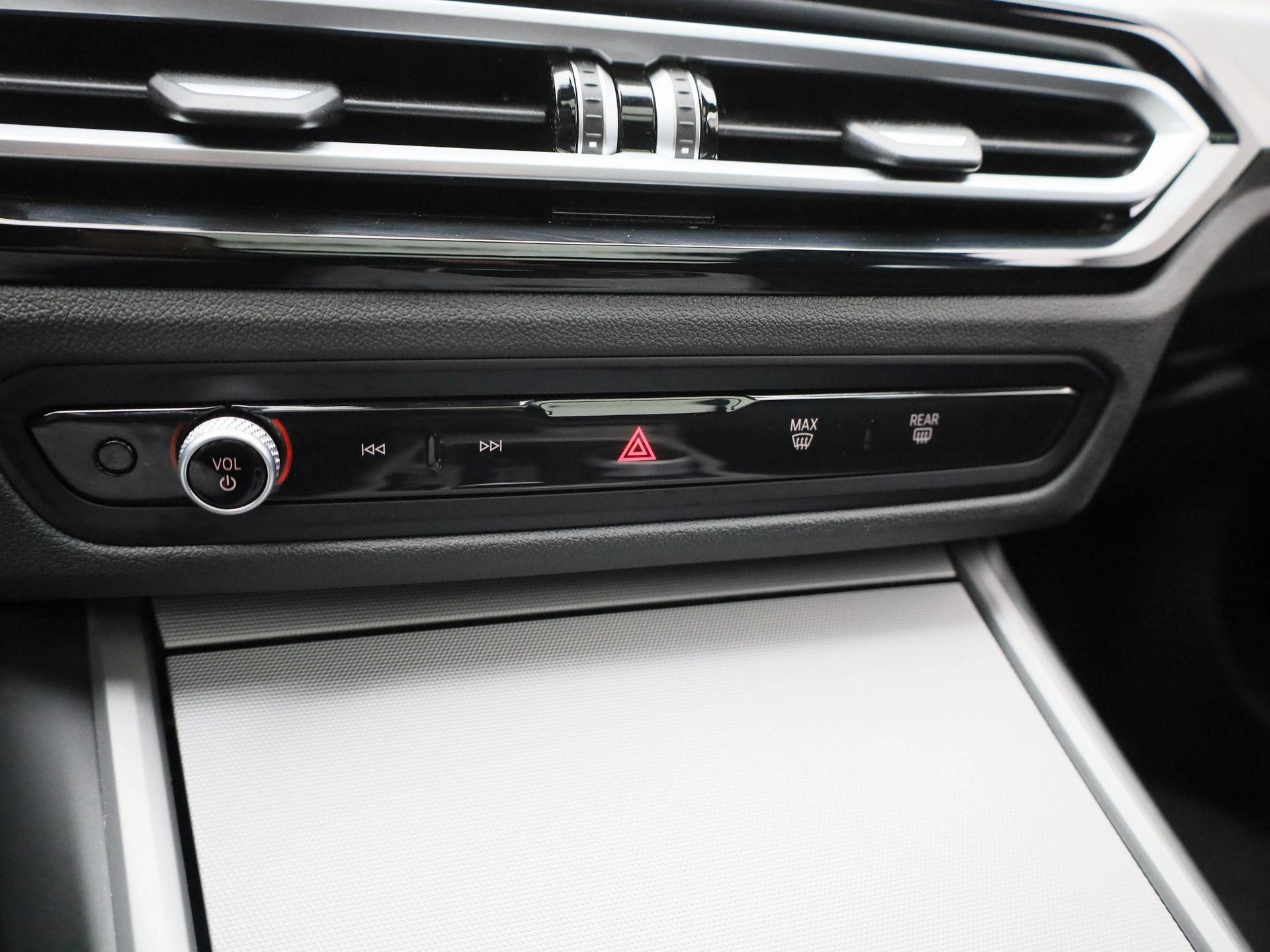 BMW-3 Serie-image-29