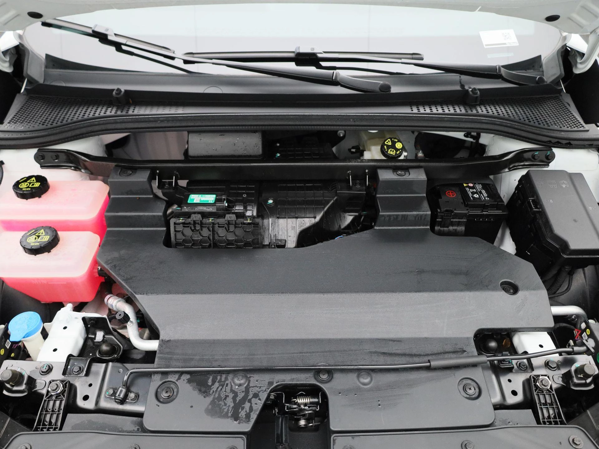 MG MG4 Long Range 64 kWh Luxury