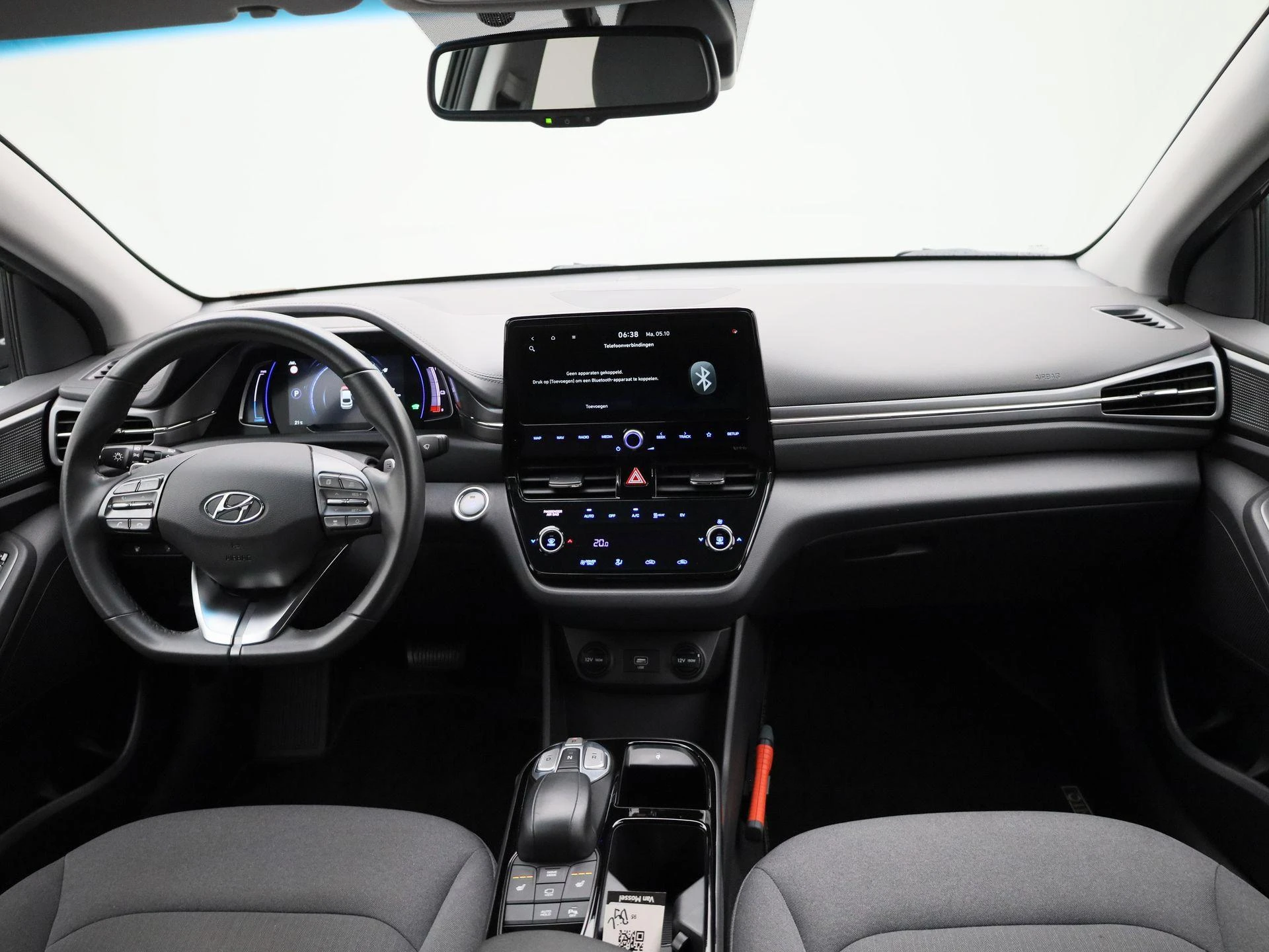 Hyundai-IONIQ-image-34
