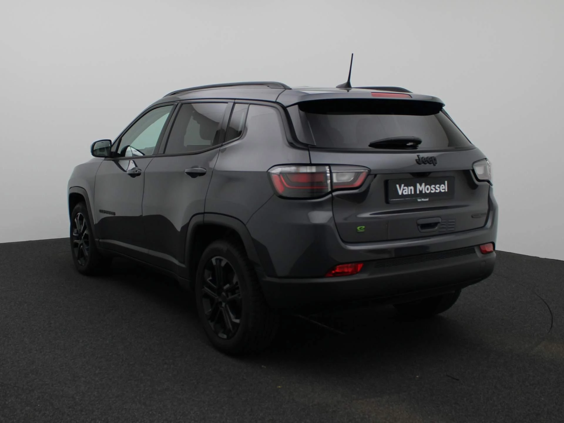 Jeep-Compass-image-29