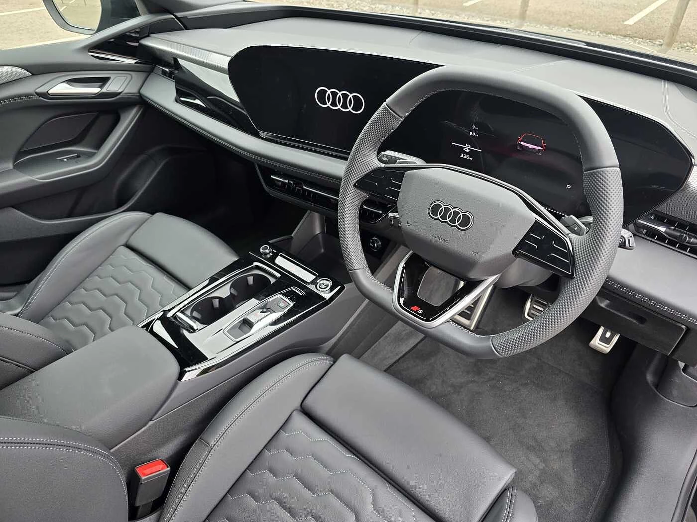 Audi-A6 Avant e-tron-image-5