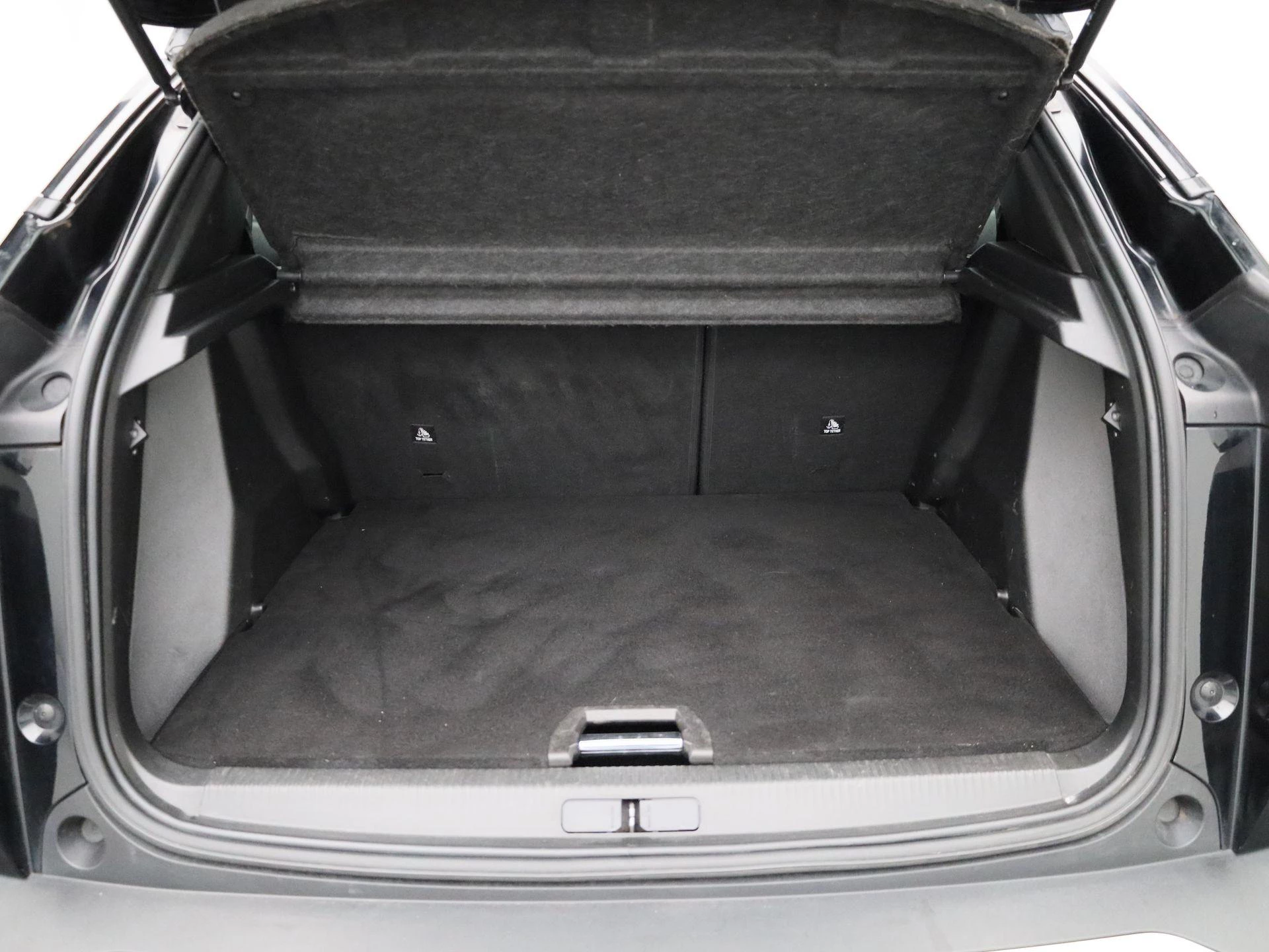 Peugeot 2008 1.5 BlueHDi 96kW S&S EAT8 Allure