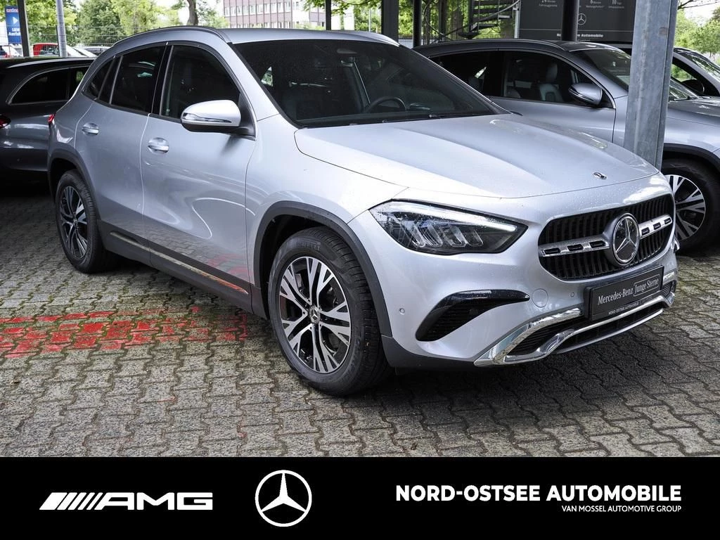 Mercedes-Benz GLA 200 d PROGRESSIVE AHK DISTRONIC LED MBUX Progressive