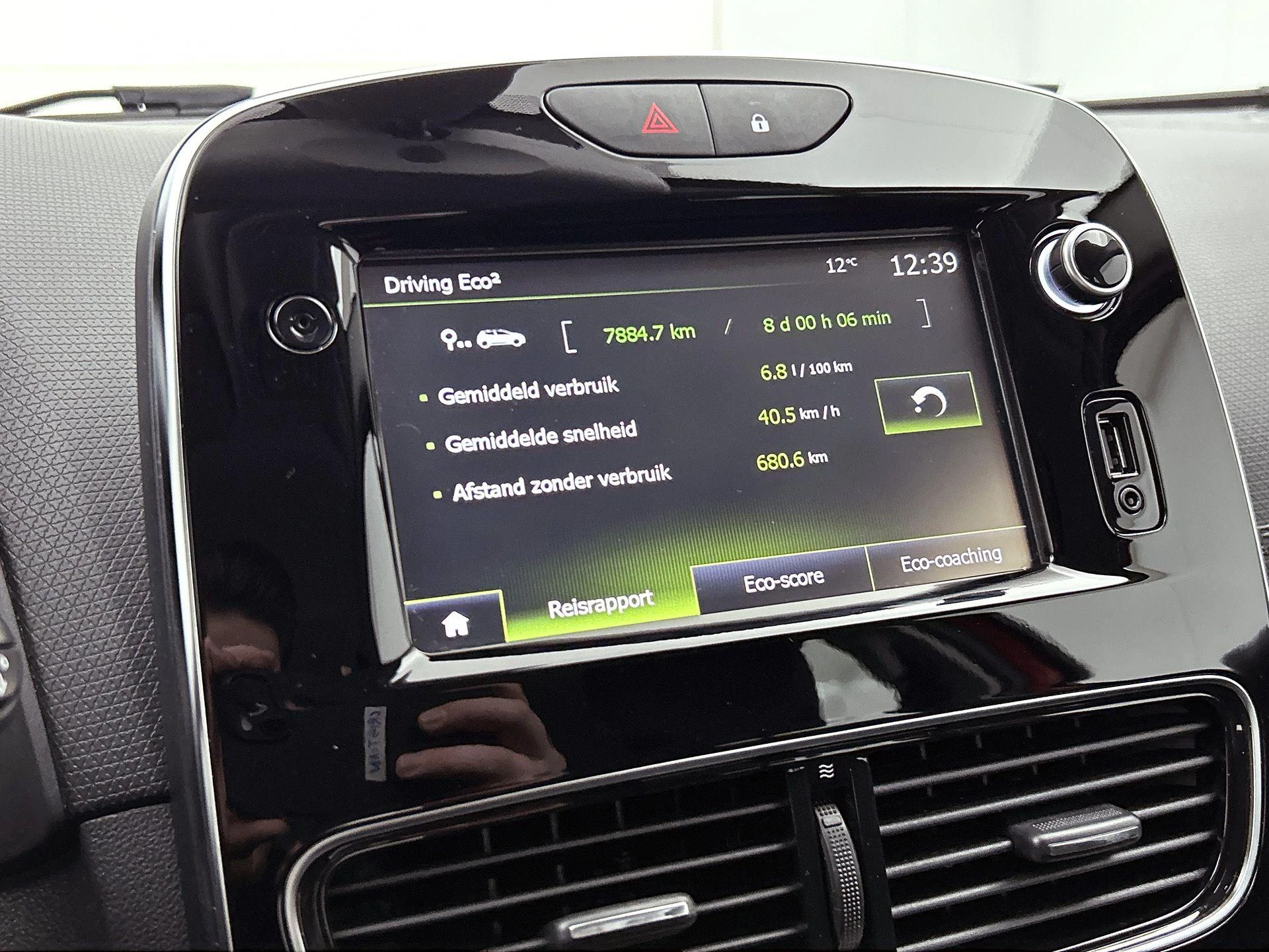 Renault-Clio-image-10