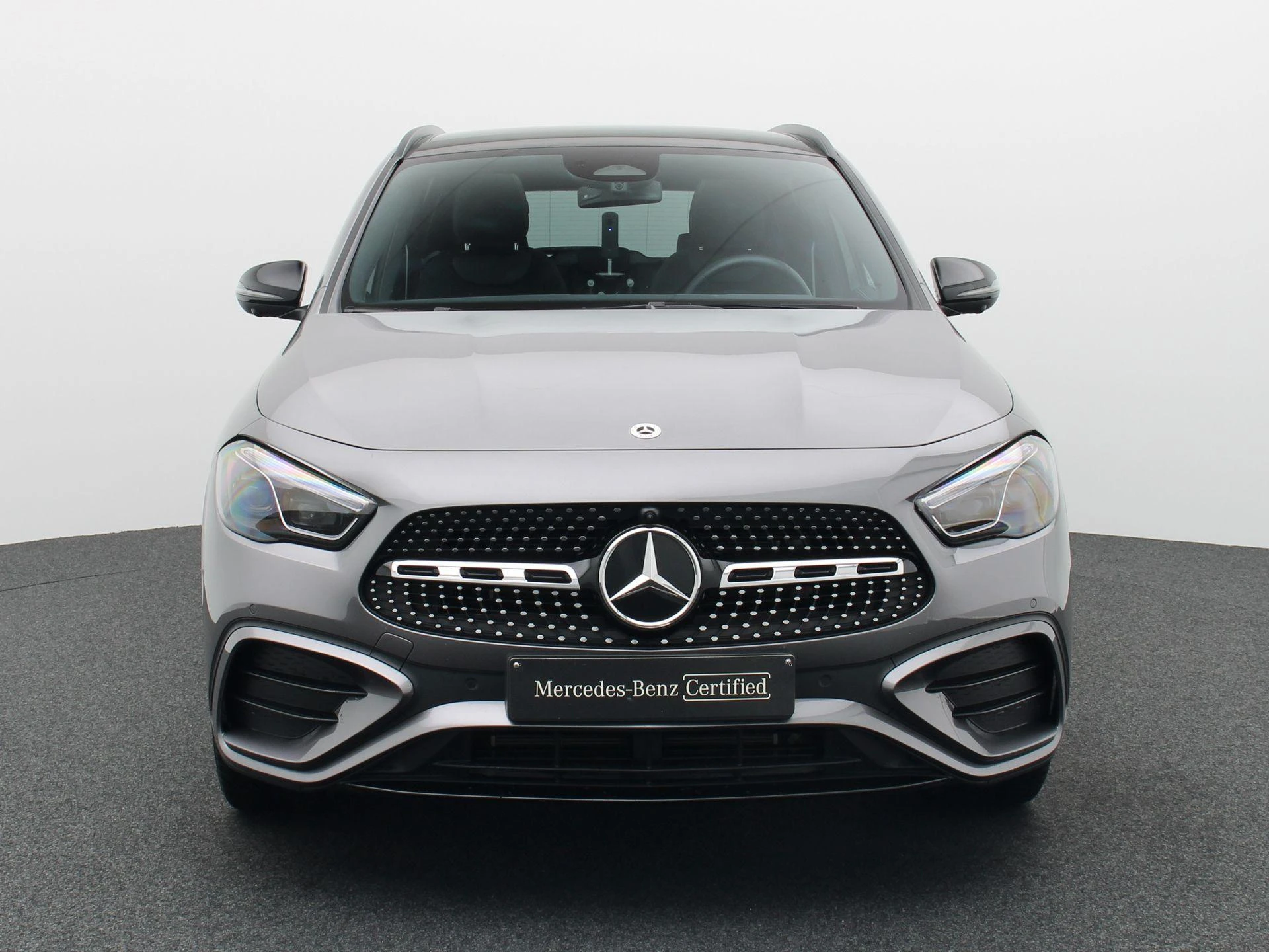 Mercedes-Benz GLA 250 e AMG Line + PREMIUM PLUS PACK + TREKHAAK + PANO + CARPLAY +