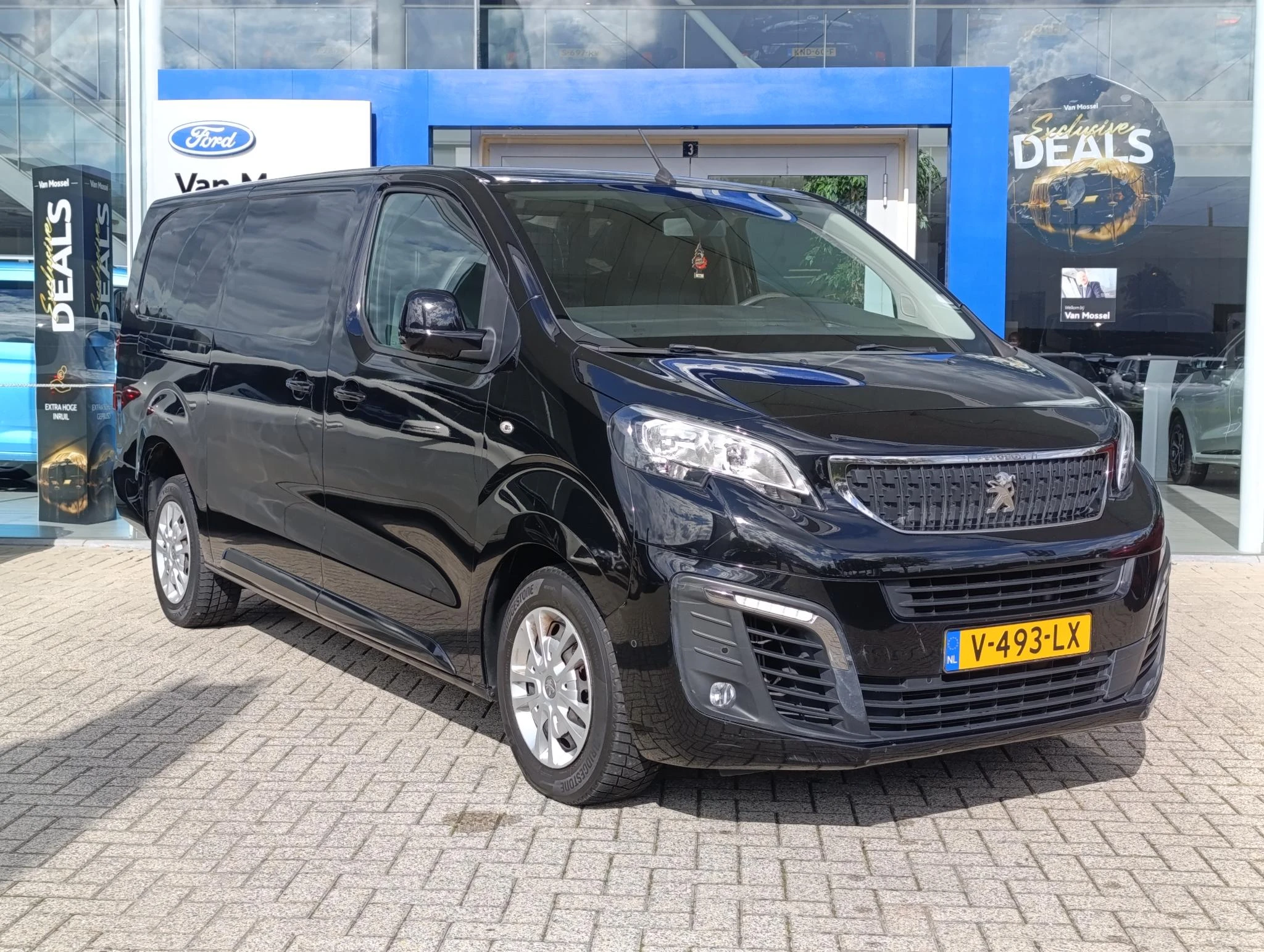 Peugeot-Expert-image-1