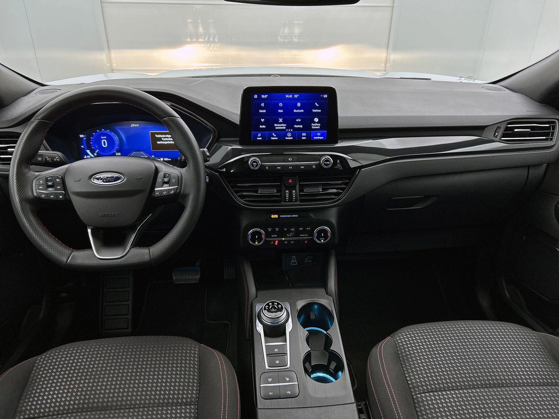 Ford-Kuga-image-17