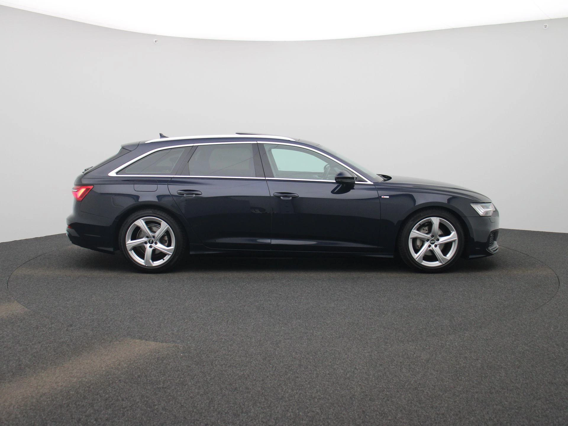 Audi A6 Avant 40 TFSI Advanced edition