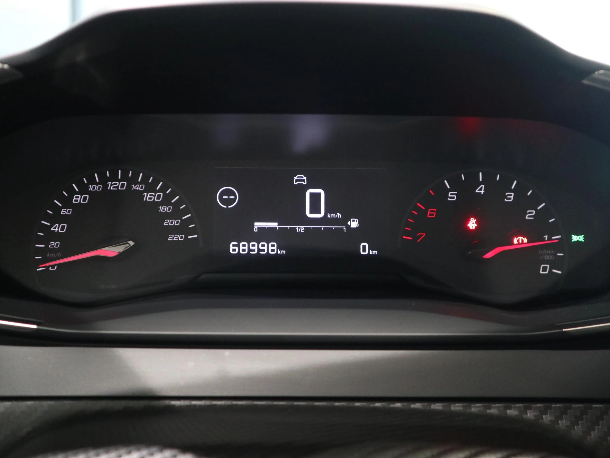 Peugeot-208-image-11