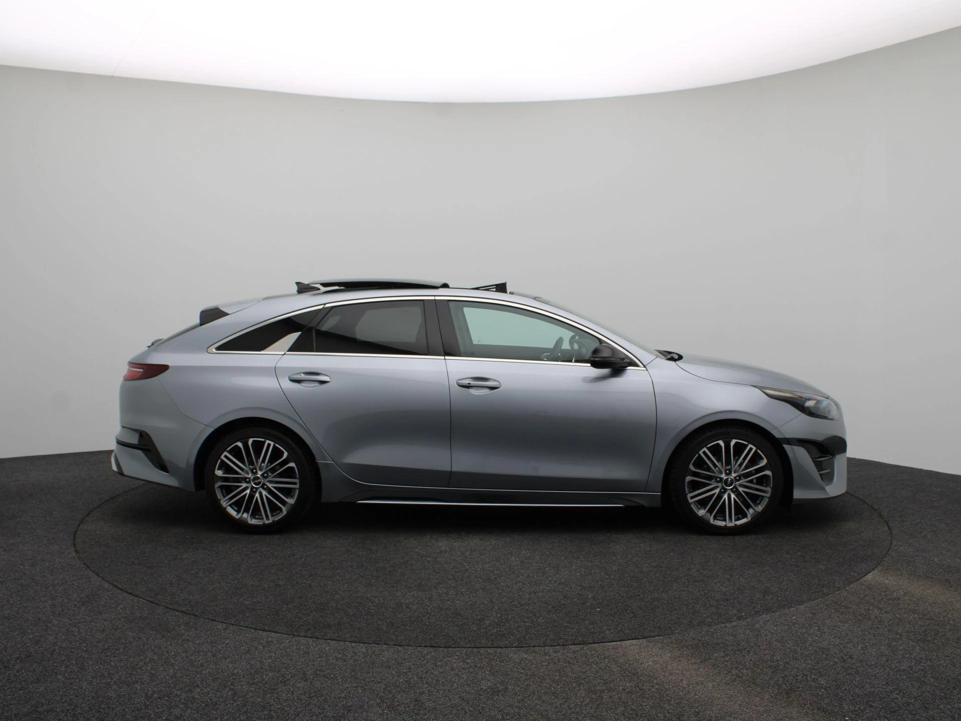Kia ProCeed 1.5 T-GDi GT-PlusLine