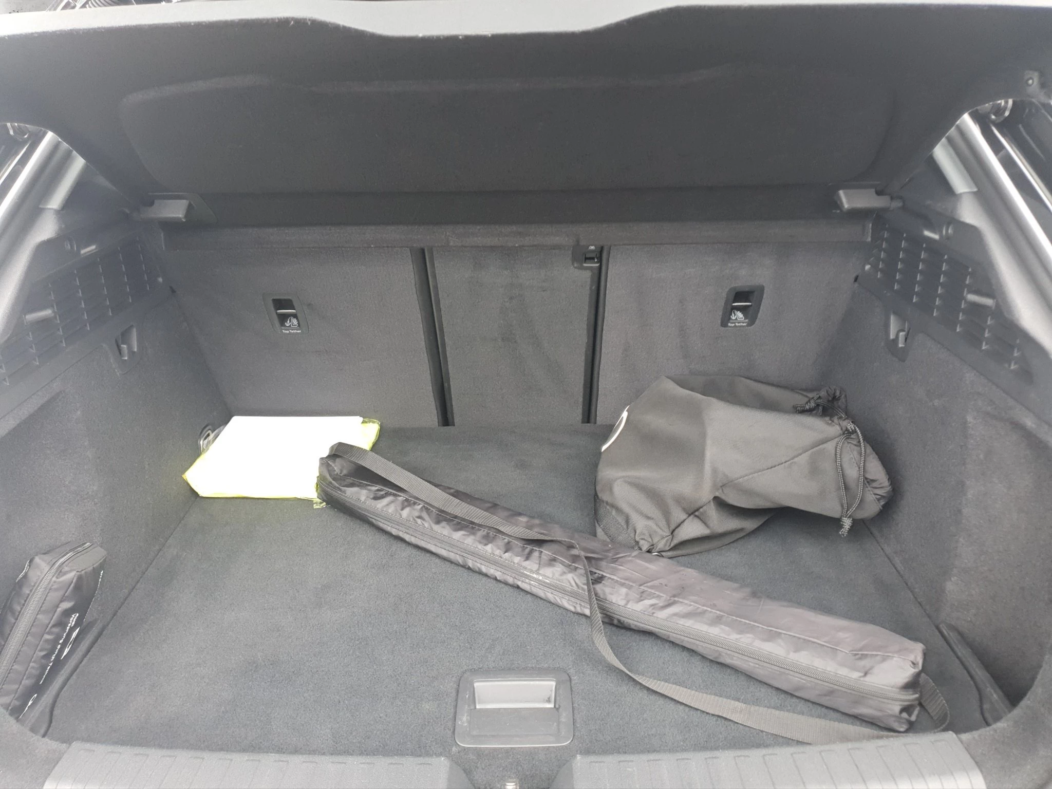 Audi A3 Sportback 40 1.4 TFSI e-tron adv. Aut. | Standklima | LED | ACC | SHZ