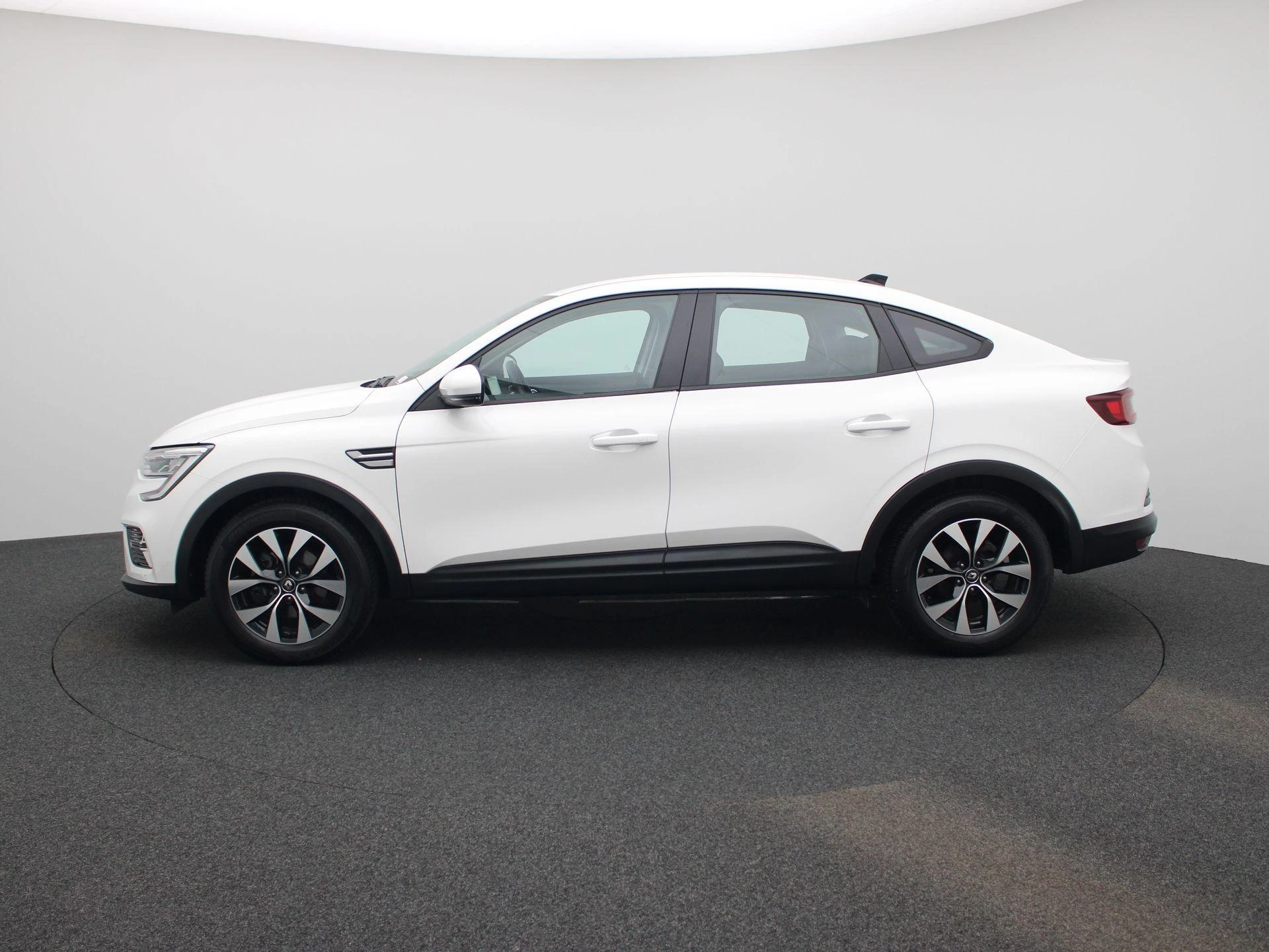 Renault Arkana E-TECH Hybrid Techno 145PK