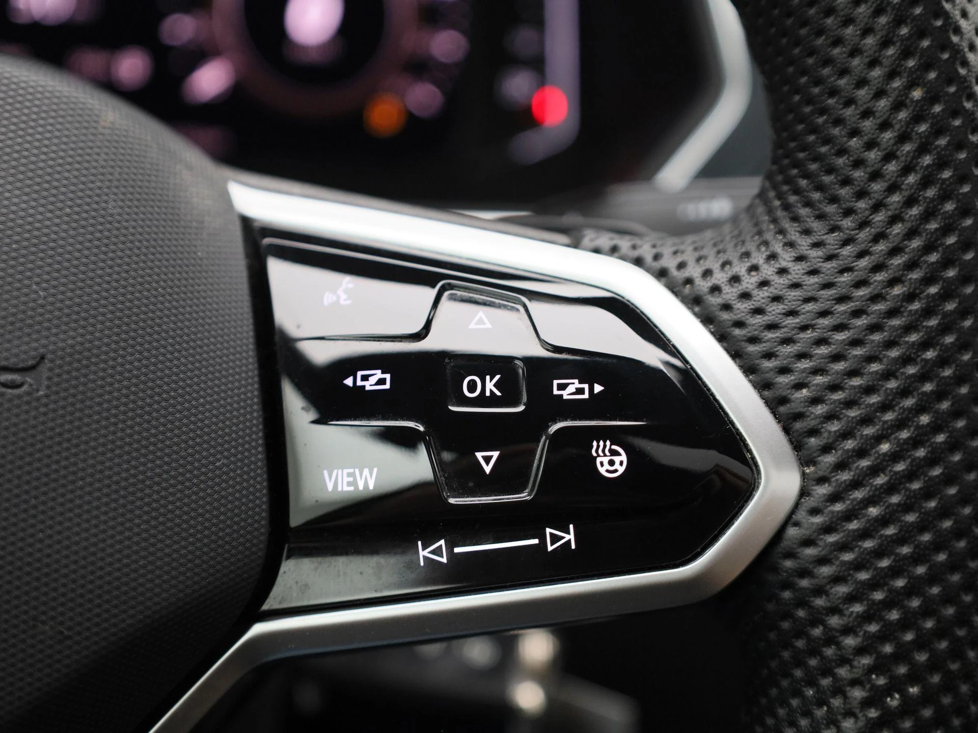Volkswagen-Tiguan-image-24
