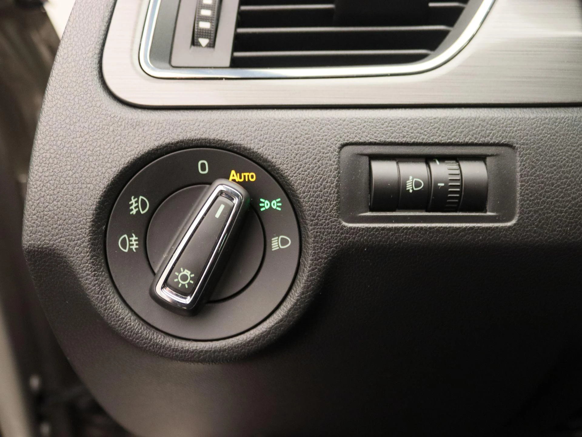Škoda Rapid Spaceback 1.0 TSI Greentech Clever