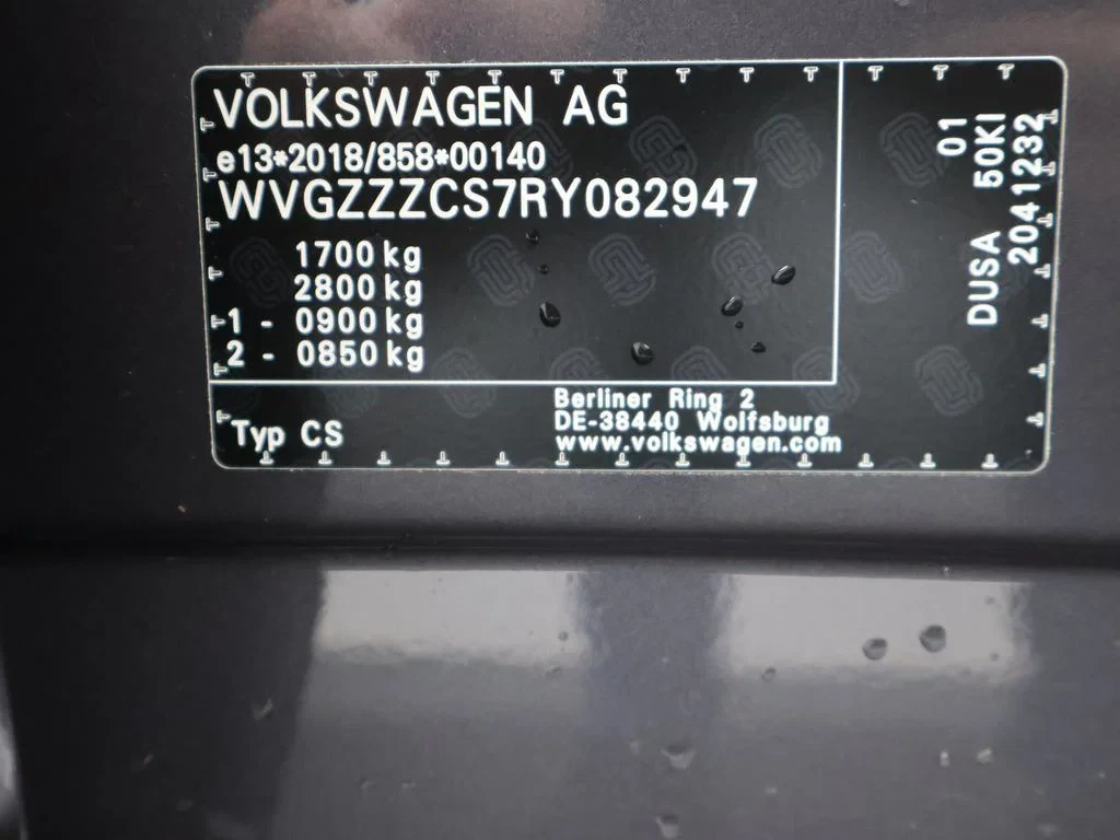 Volkswagen-Taigo-image-11