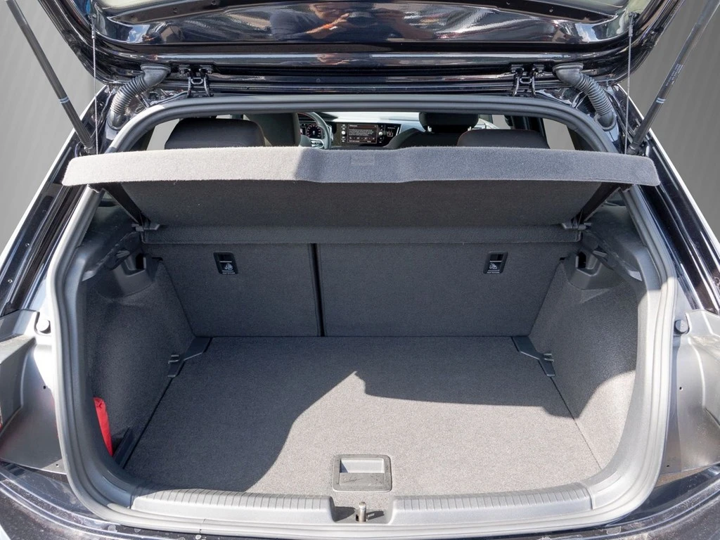 Volkswagen-Polo-image-5