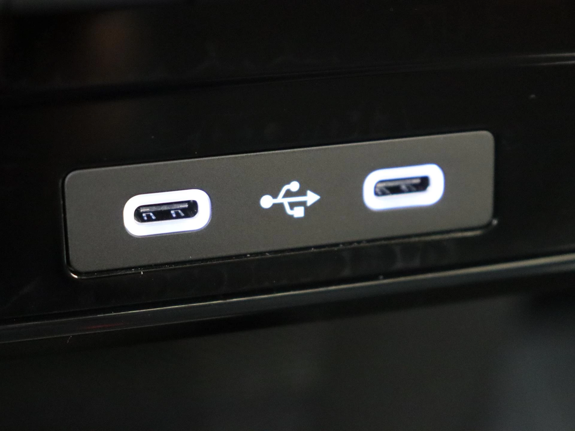 Dacia-Spring-image-19