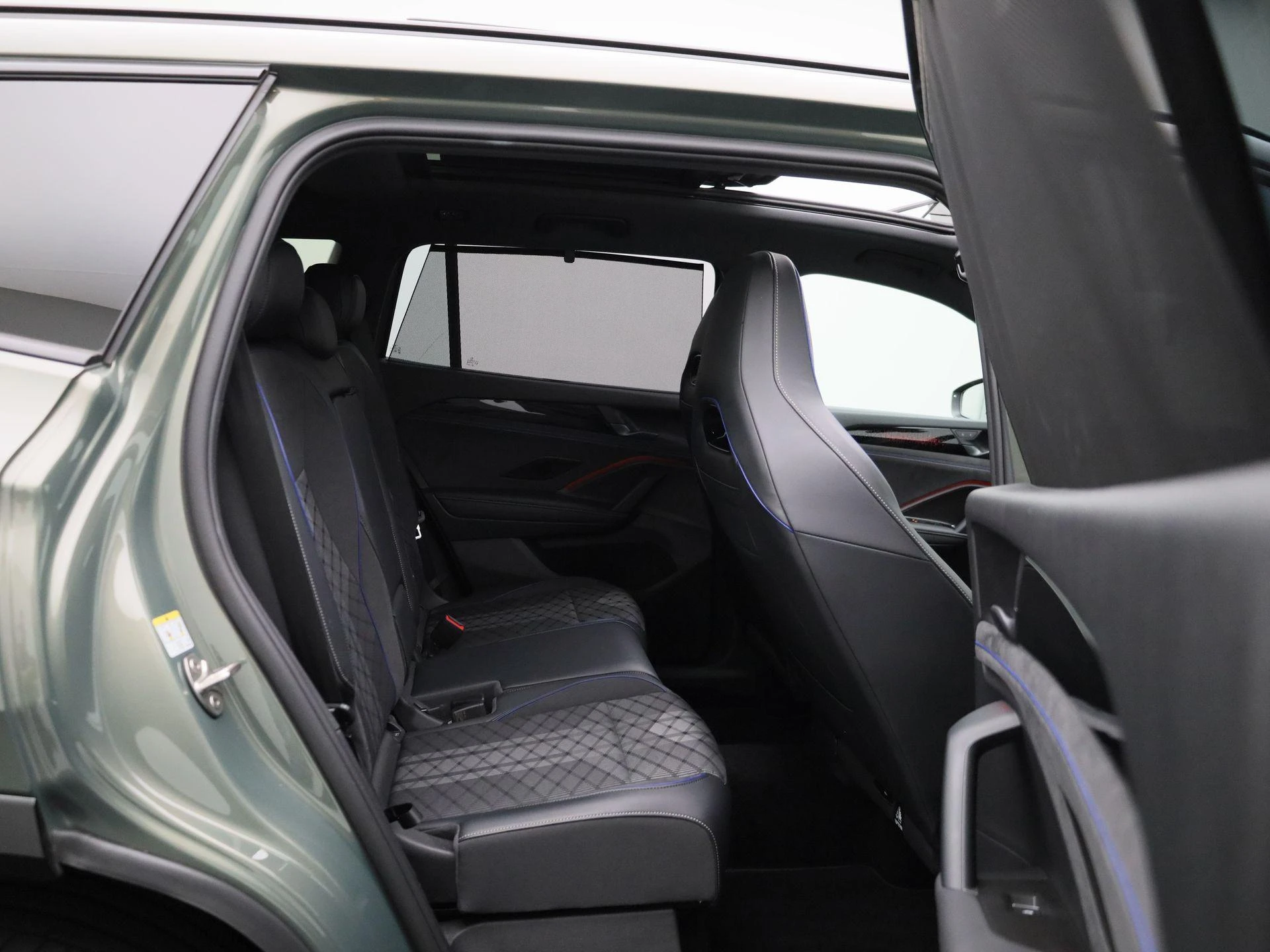 Volkswagen Tayron 1.5 eHybrid R-Line Edition 204 PK|