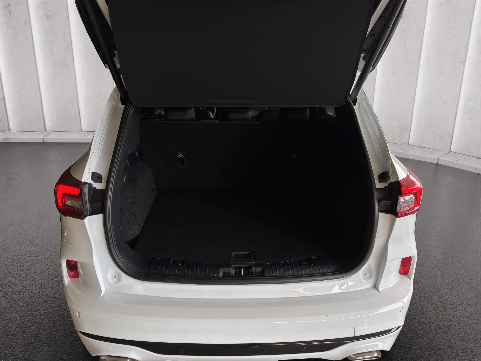Ford Kuga ST-Line X Aut.*360GRAD*LED-MATRIX*NAVI*GRA*WINTER-PKT.