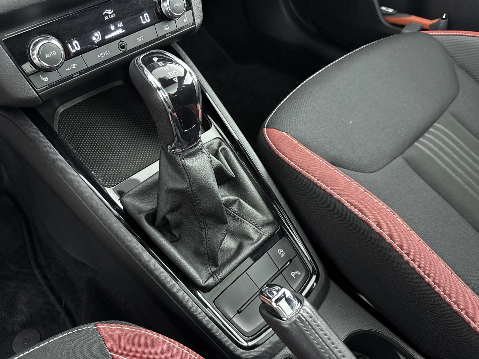 Škoda Kamiq 1.0 TSI Monte Carlo 110PK