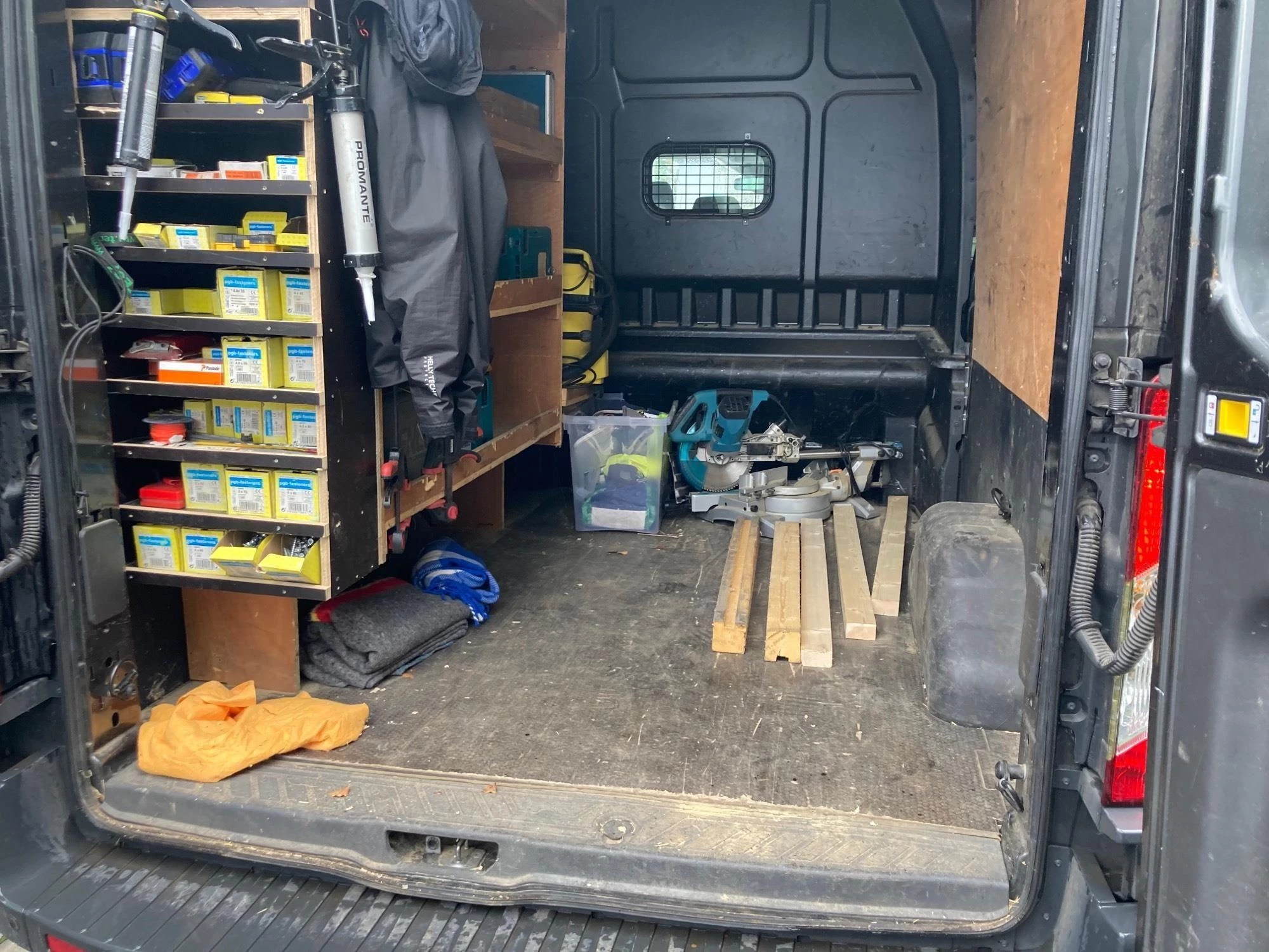 Ford-Transit-image-14