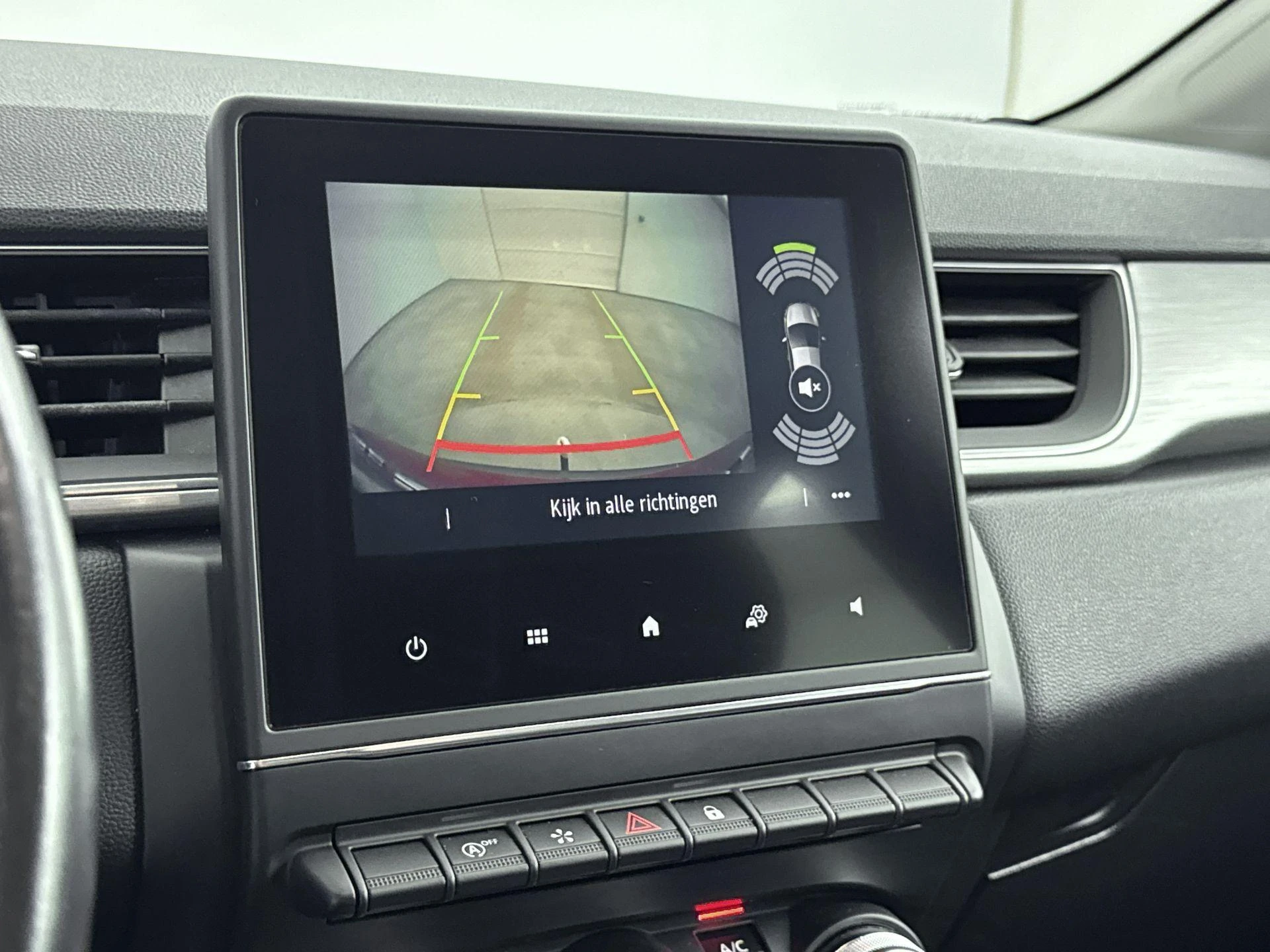 Renault-Captur-image-10