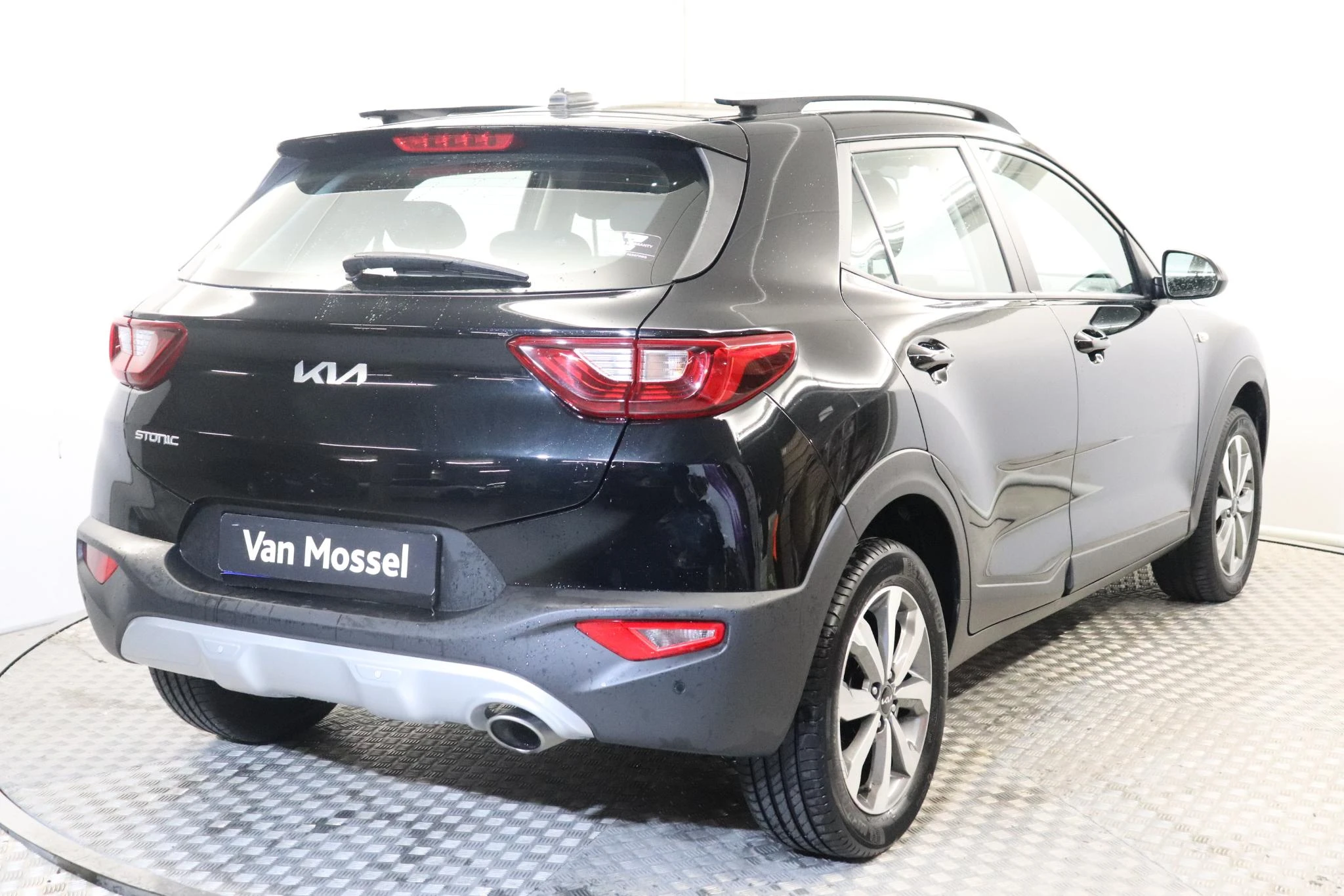 Kia-Stonic-image-4