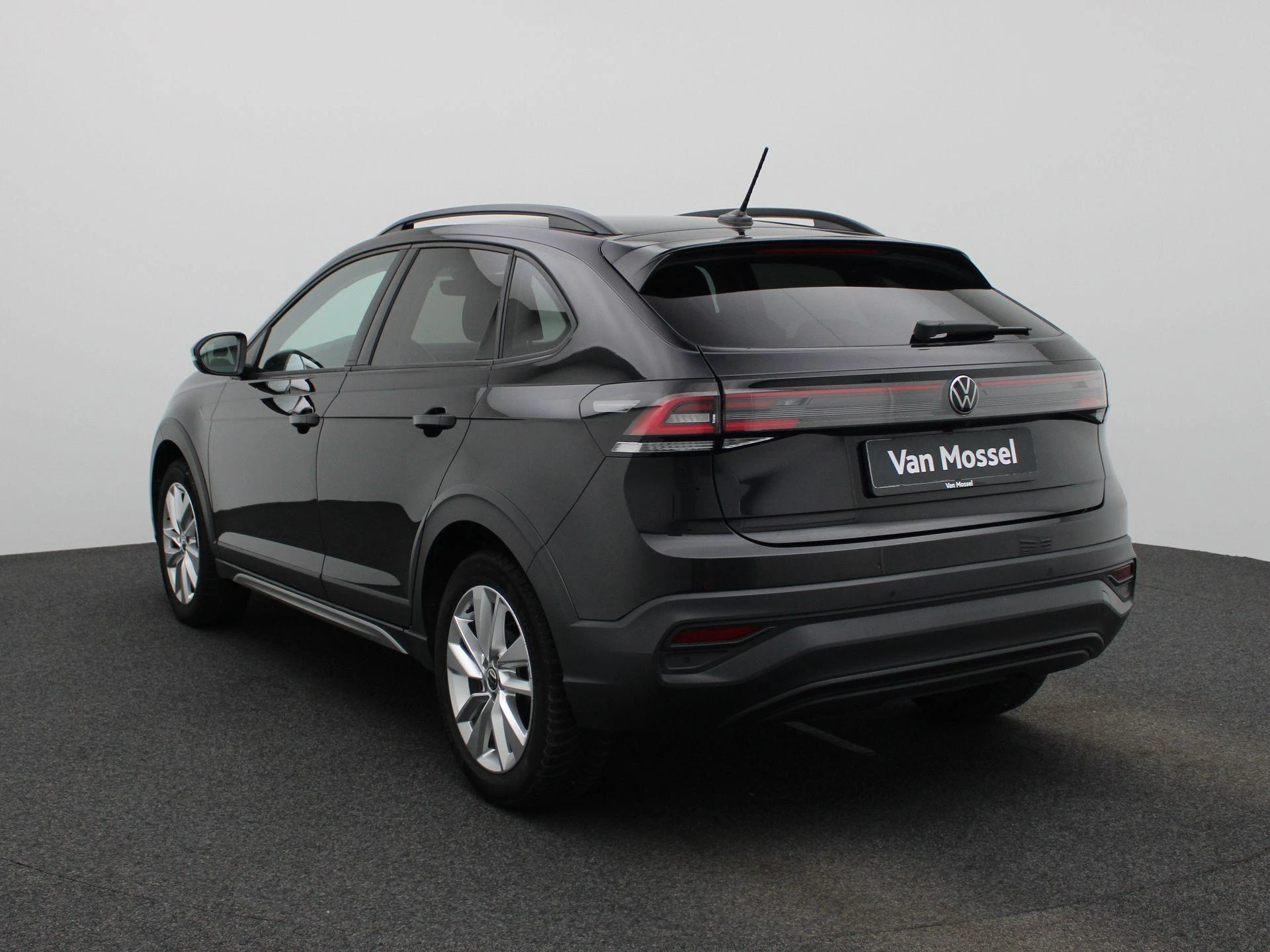Volkswagen-Taigo-image-1