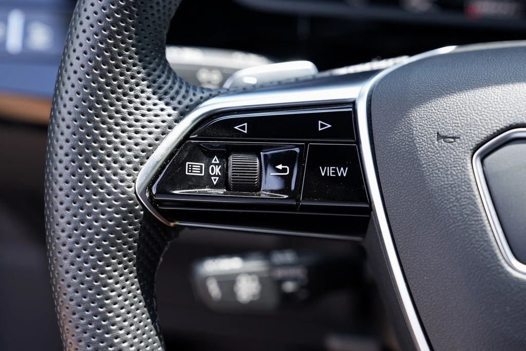 Audi-e-tron-image-18